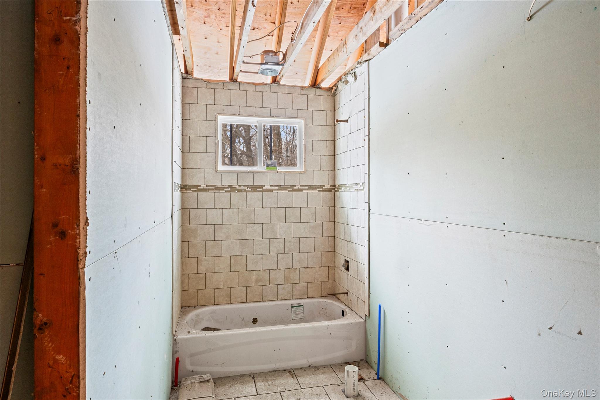 31 Valentine Road Property Photo 5