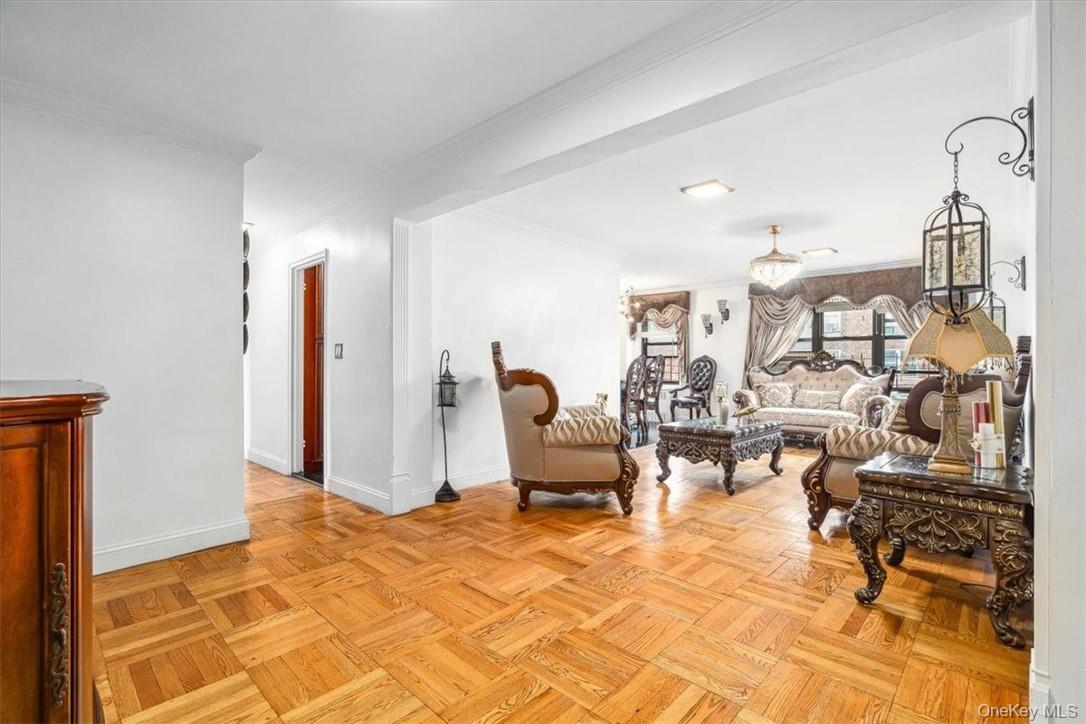 2835 Webb Avenue 6c Property Photo 6