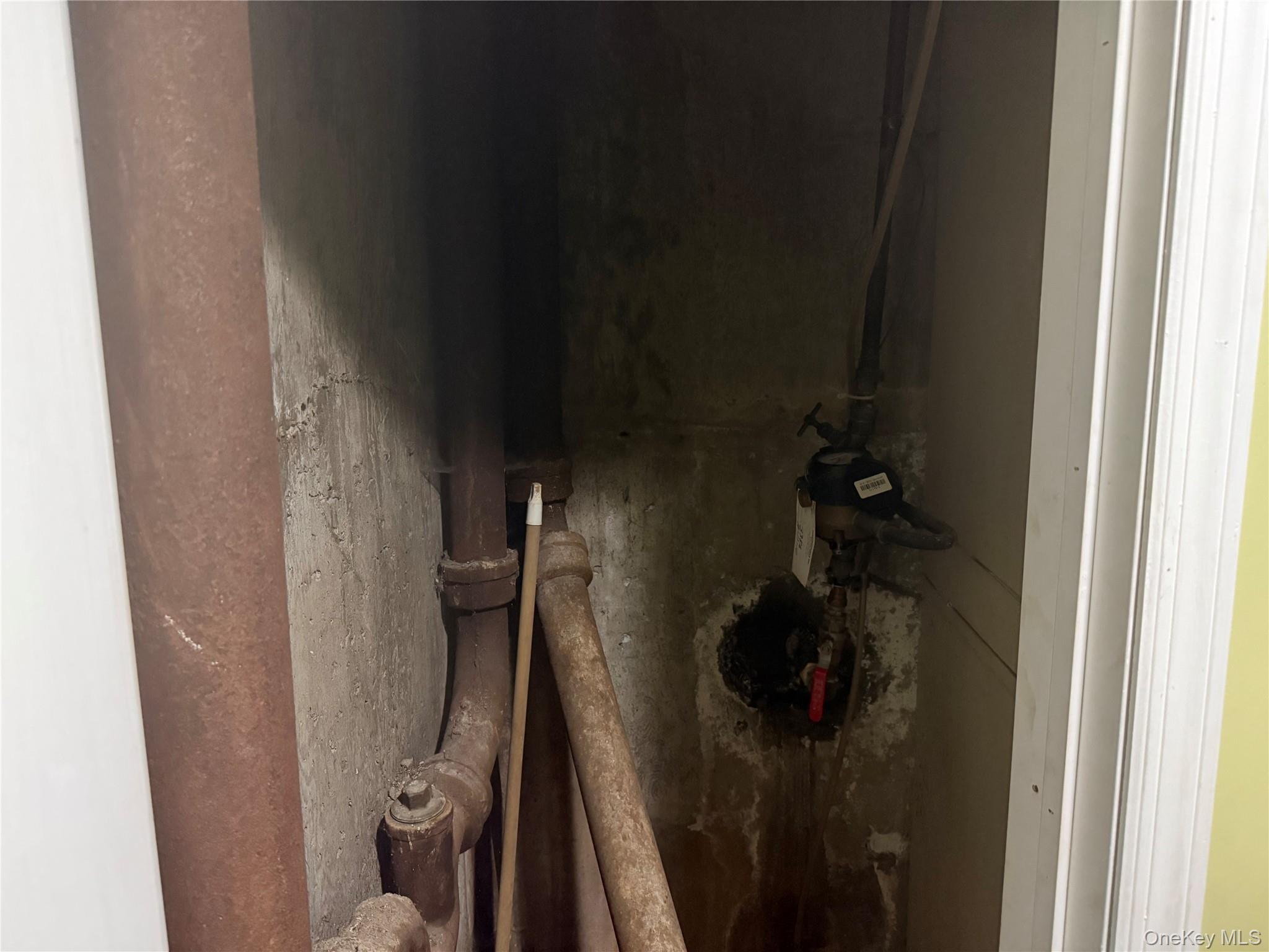961672 Property Photo 7