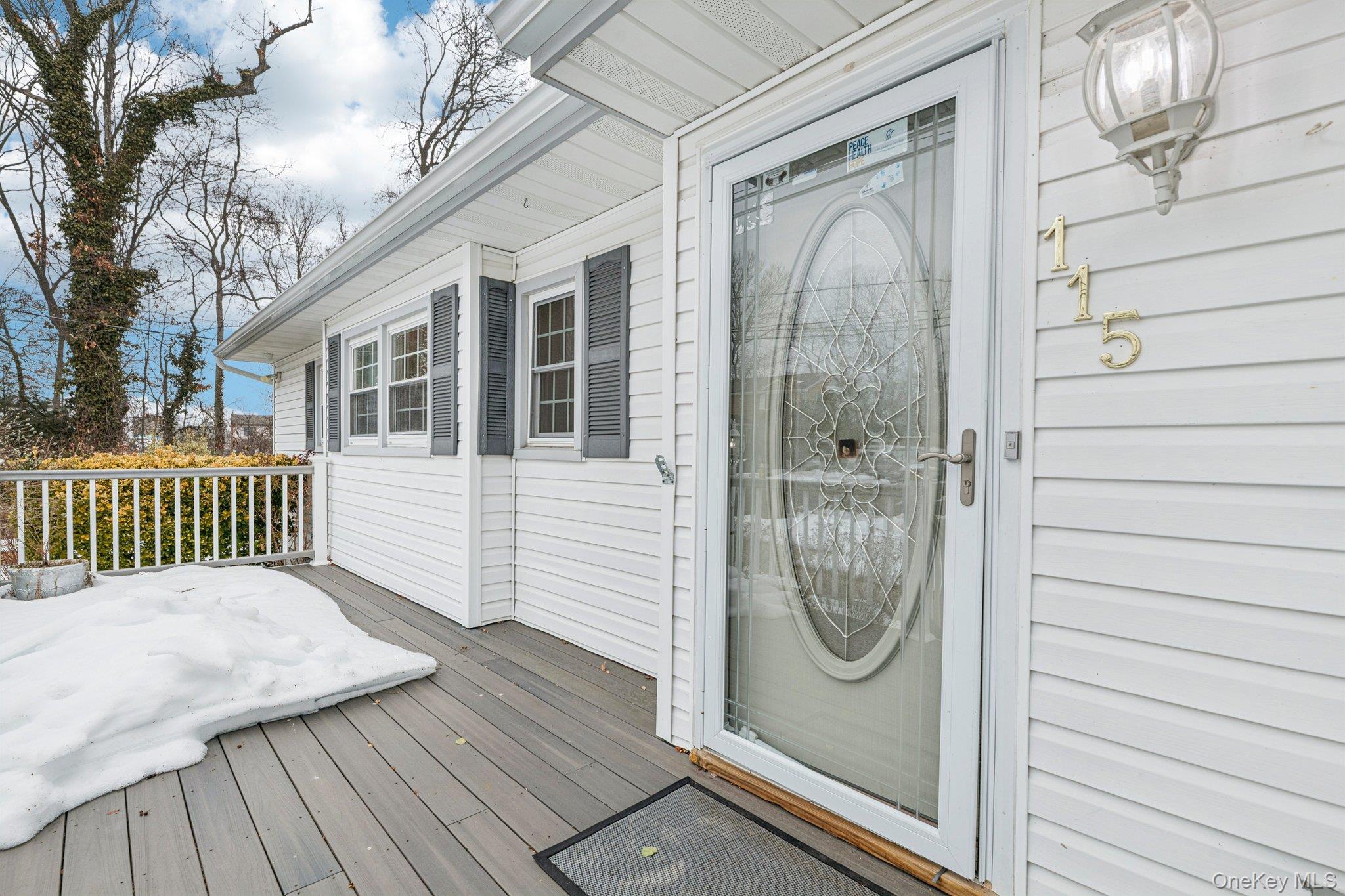 115 Arlington Road Property Photo 8