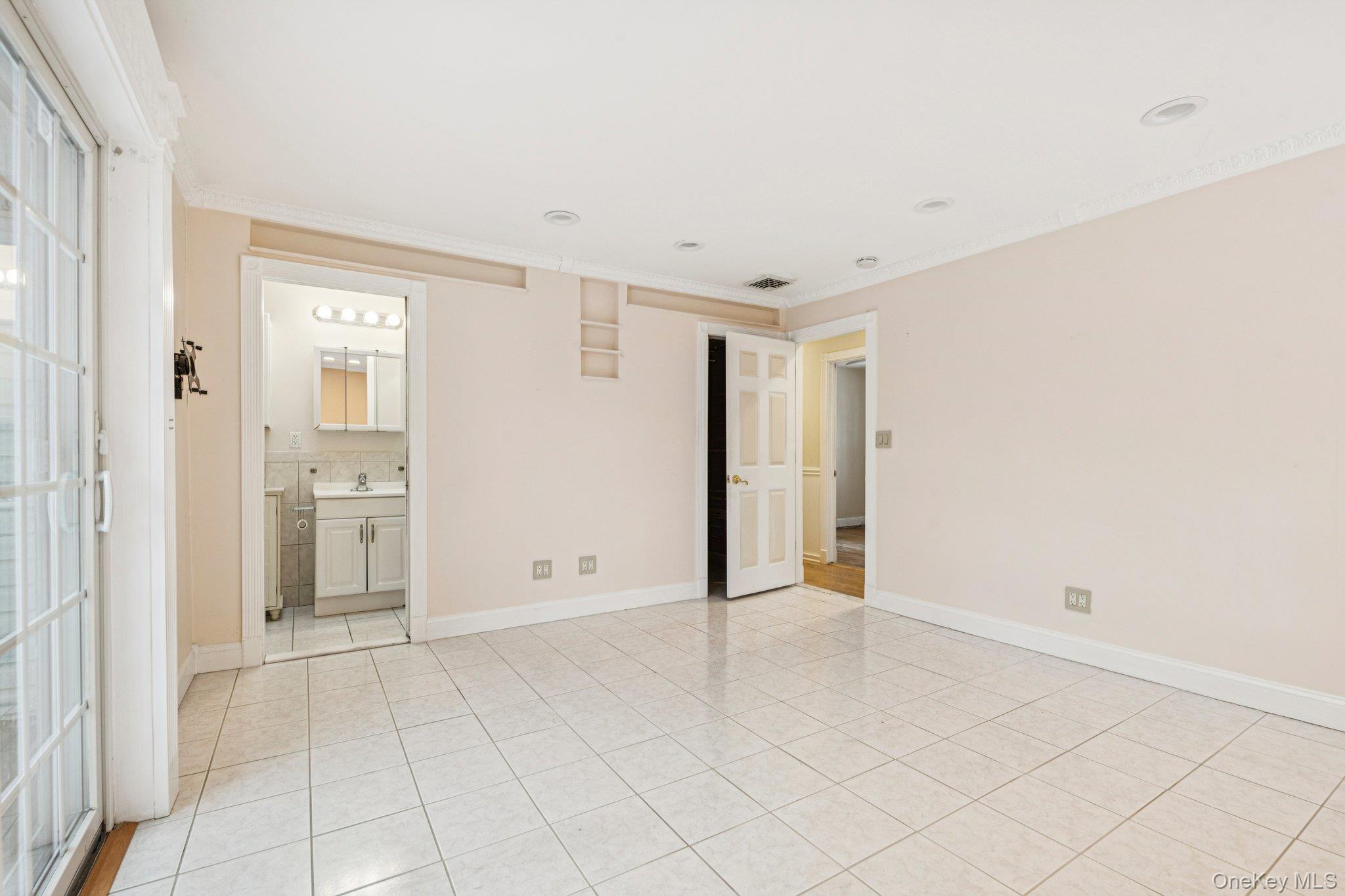 115 Arlington Road Property Photo 36