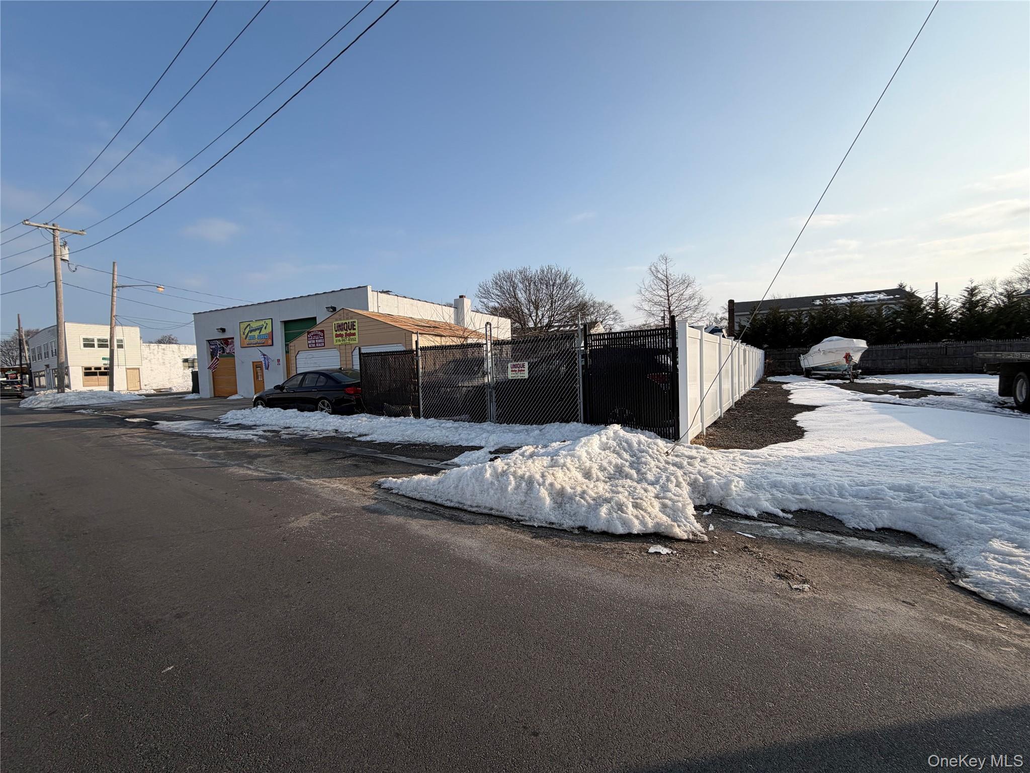 620 Shore Road Property Photo 4