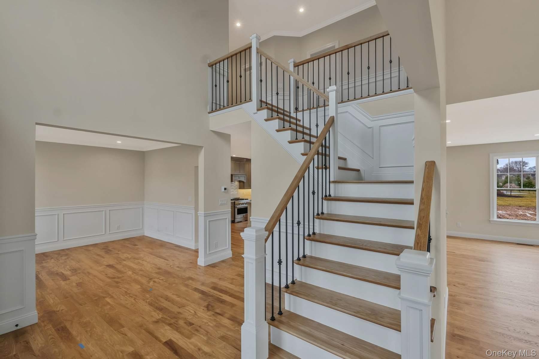 457 Pond Path Property Photo 2