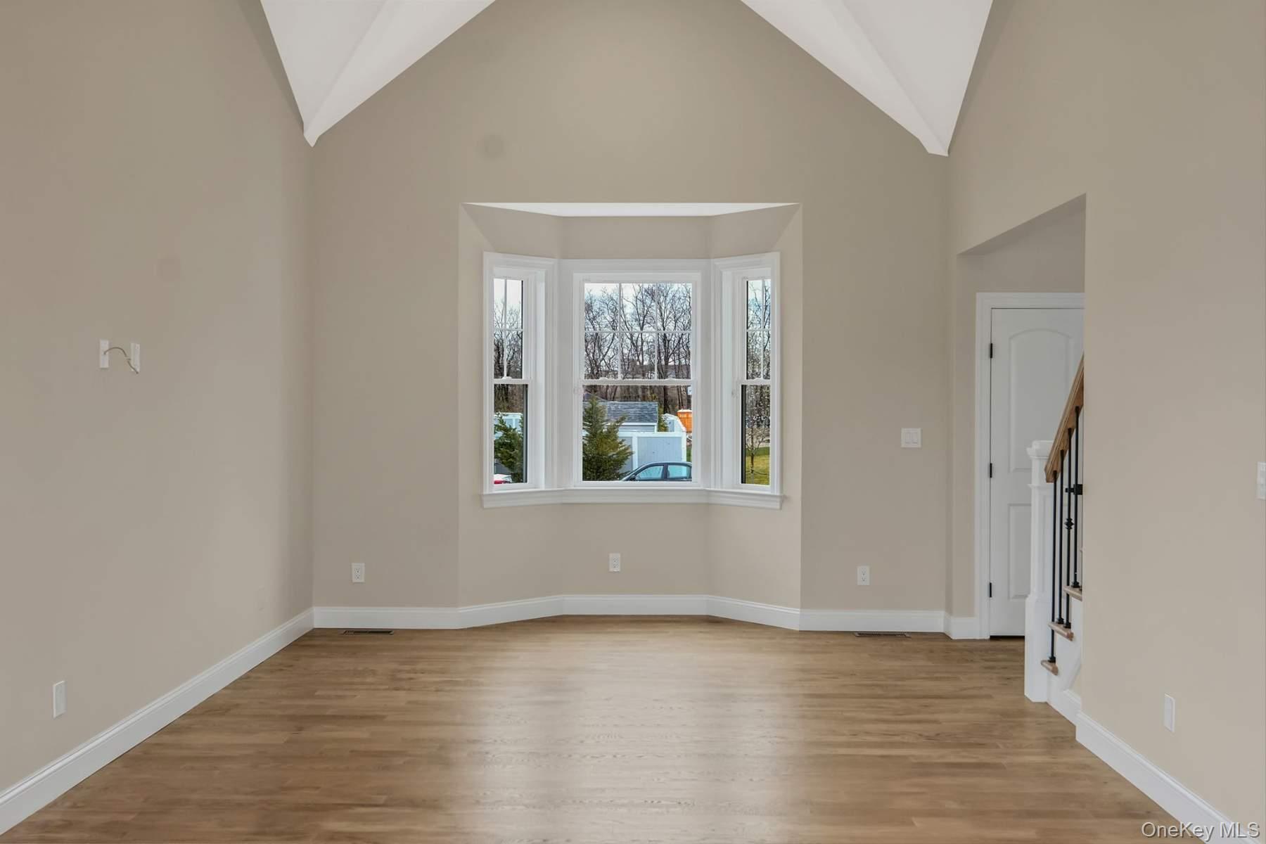 457 Pond Path Property Photo 4