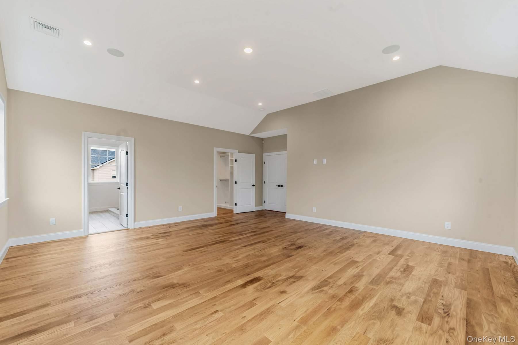 457 Pond Path Property Photo 19