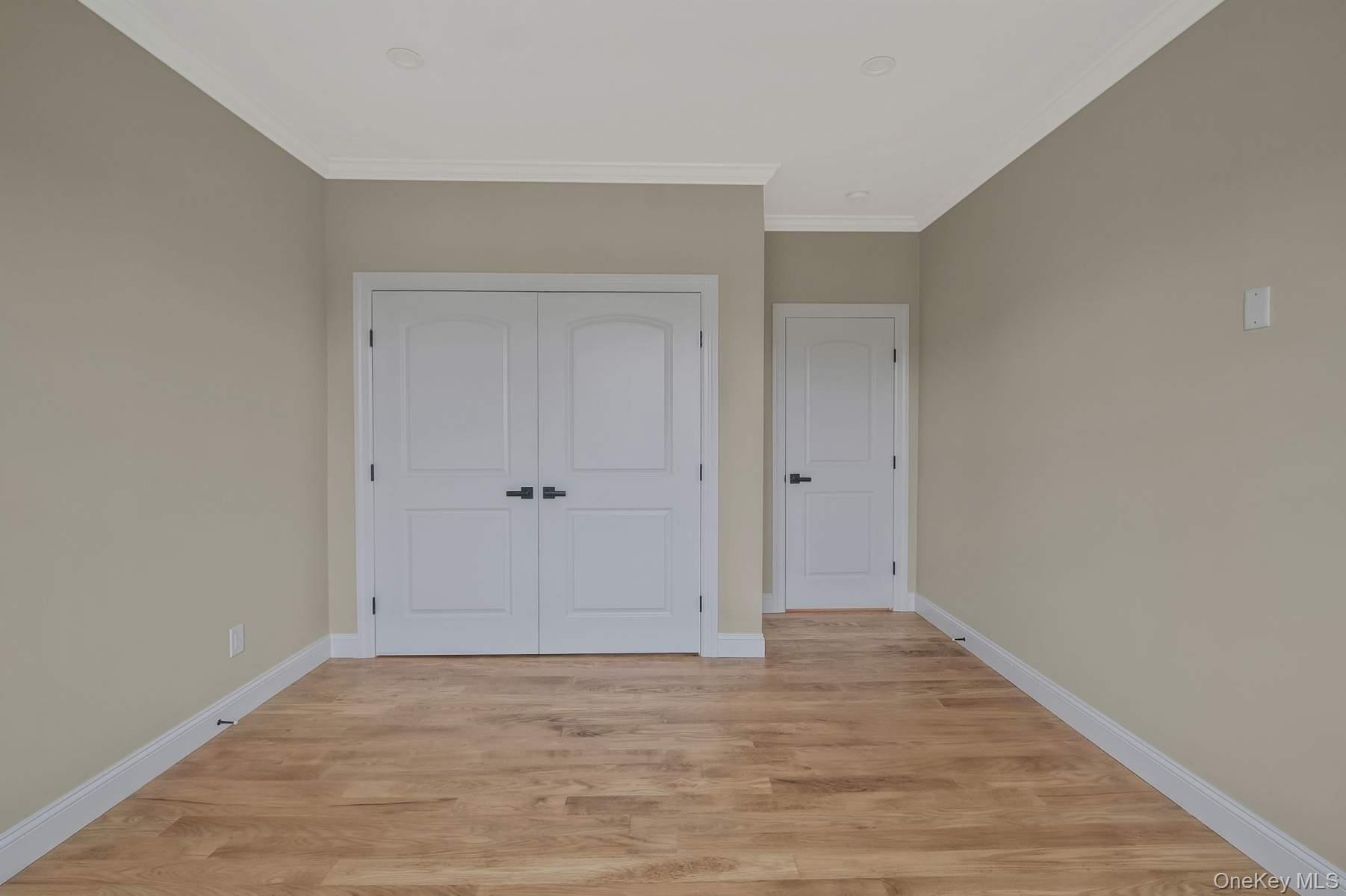 457 Pond Path Property Photo 24