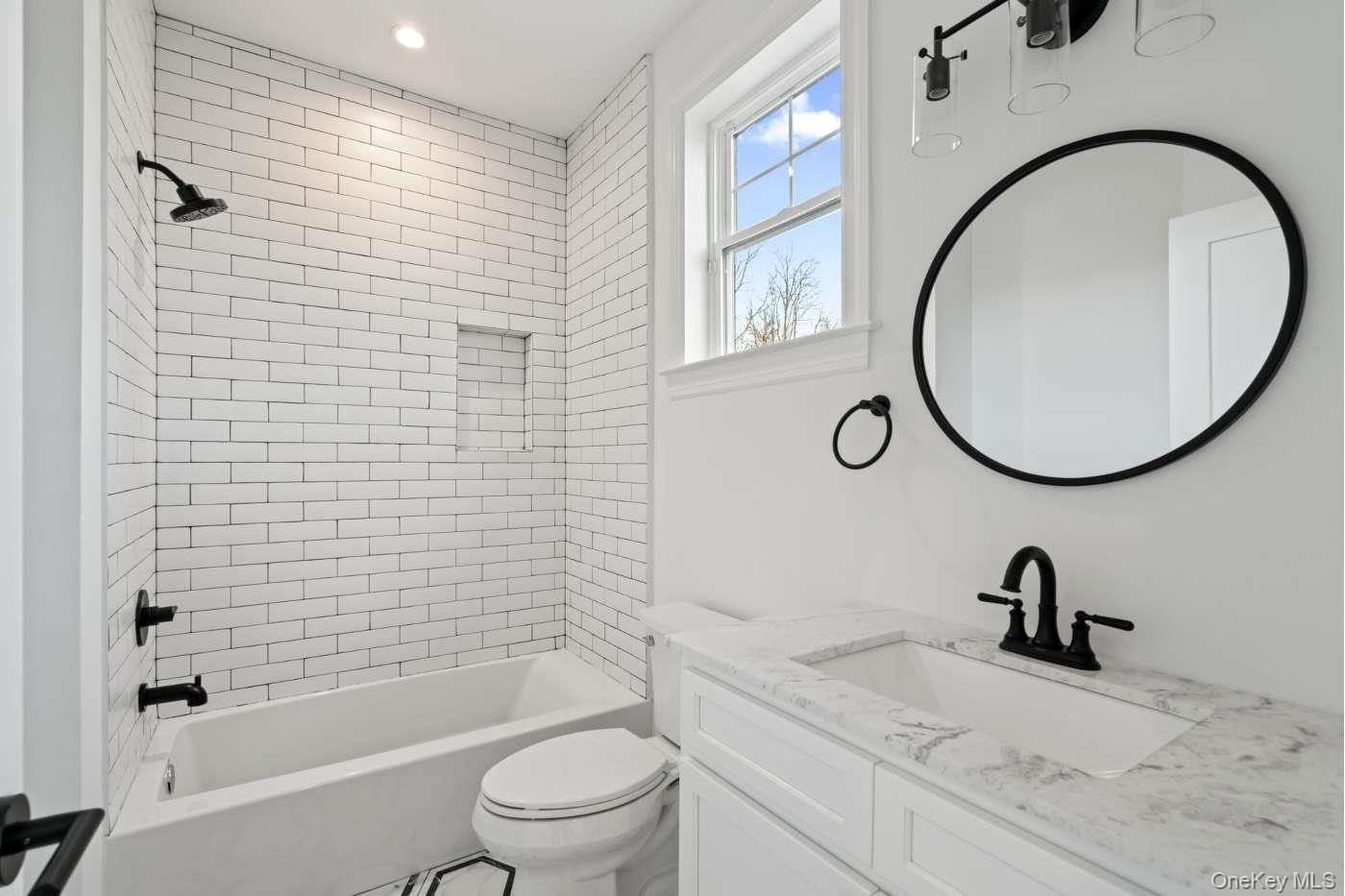 457 Pond Path Property Photo 15