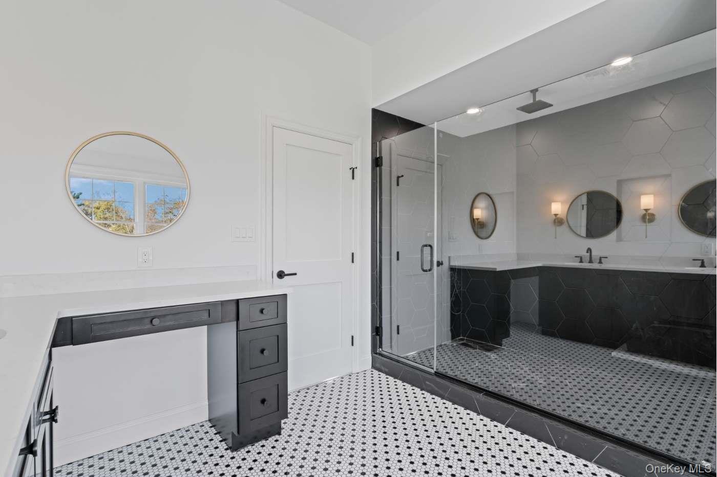 457 Pond Path Property Photo 27