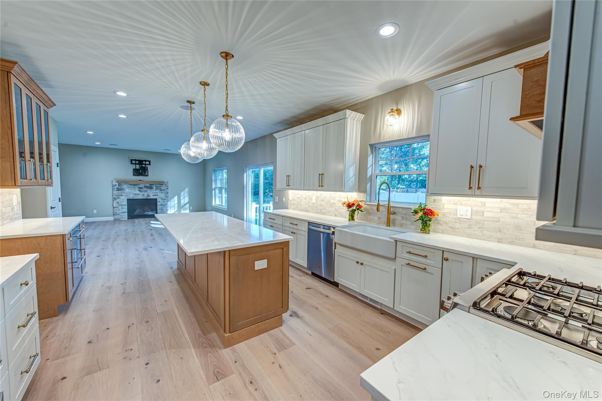 457 Pond Path Property Photo 7