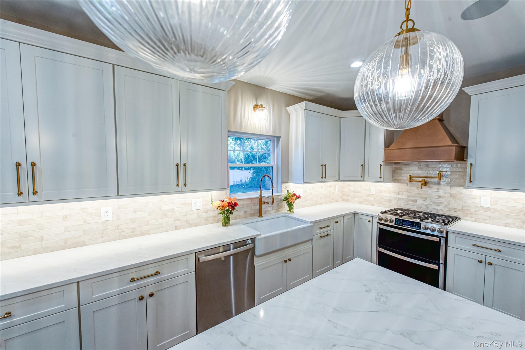 457 Pond Path Property Photo 10