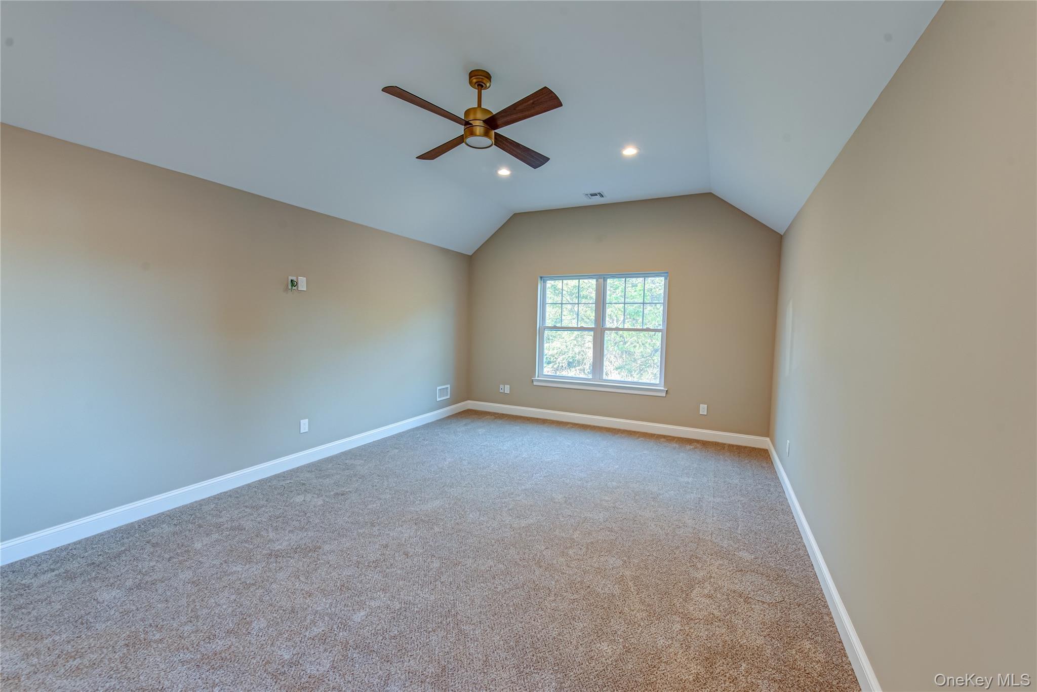 457 Pond Path Property Photo 19