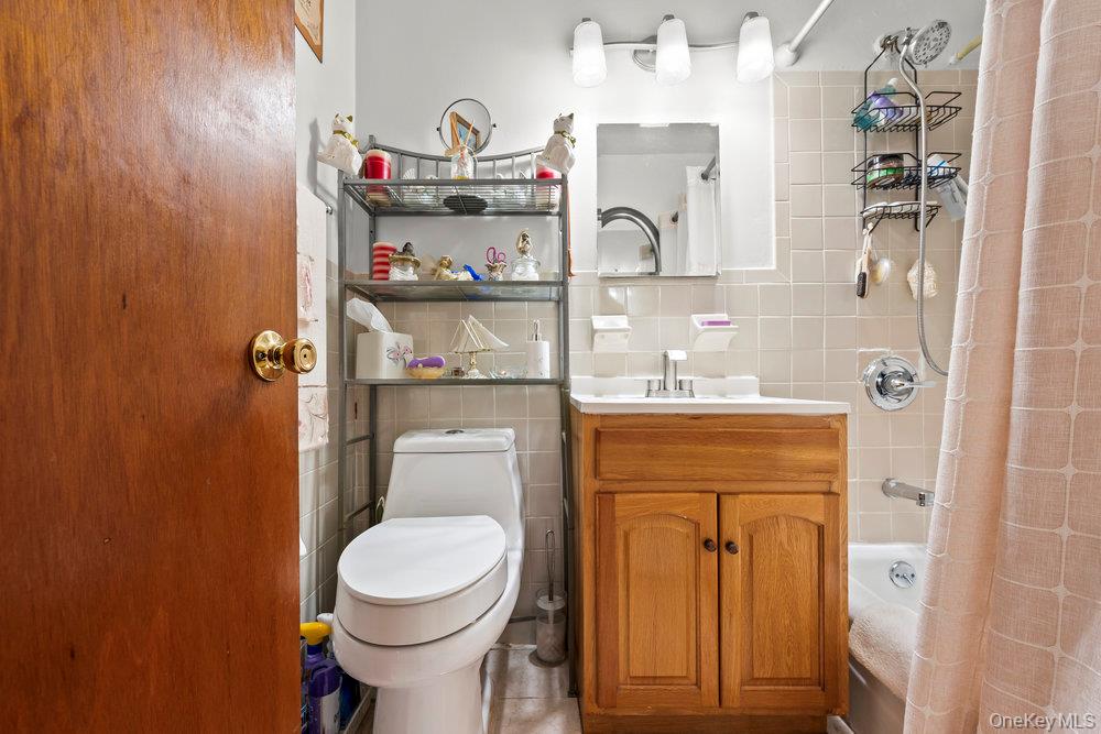 12399 Flatlands Avenue 1l Property Photo 7
