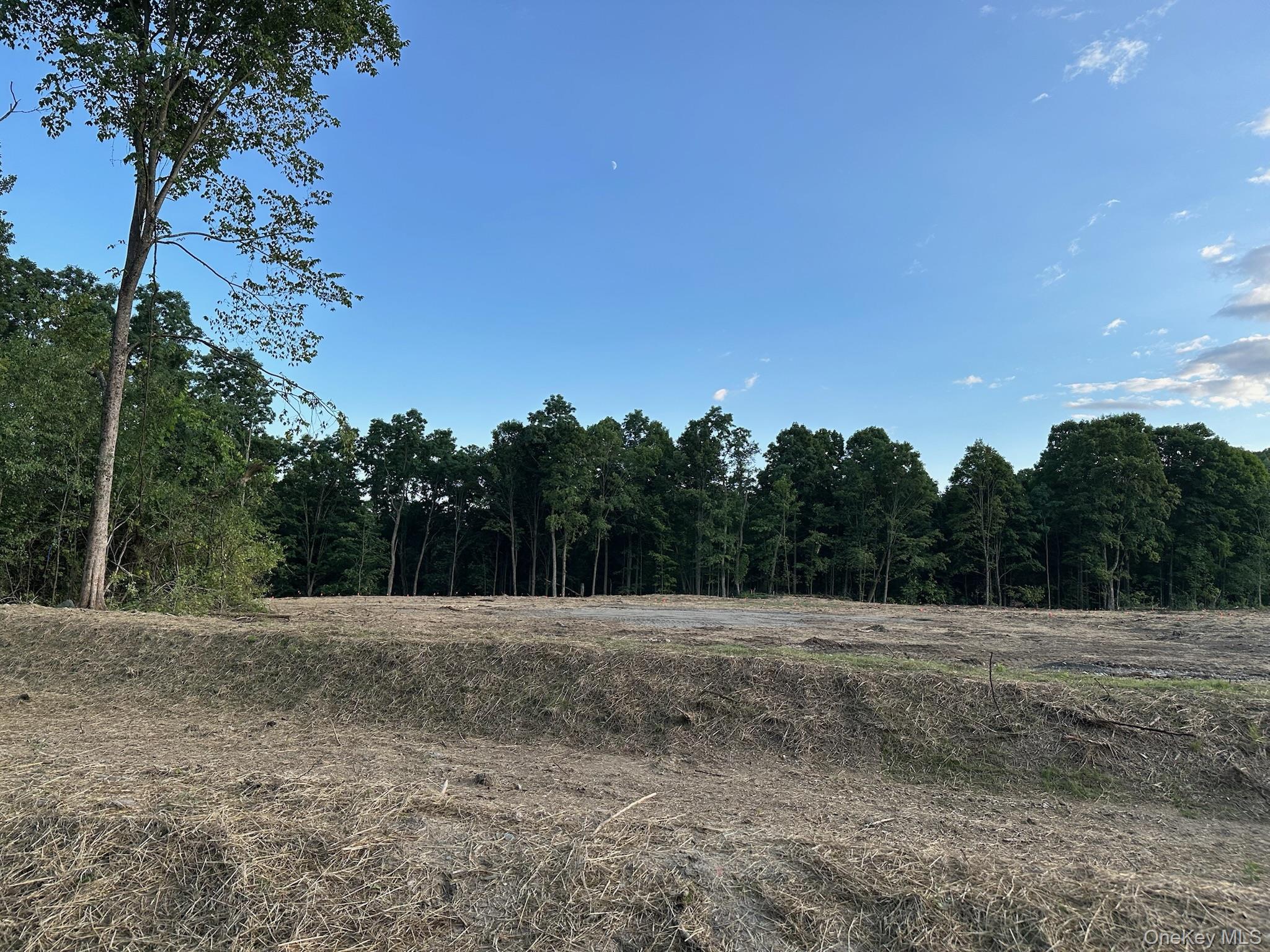 49 Veterans Road Property Photo 16