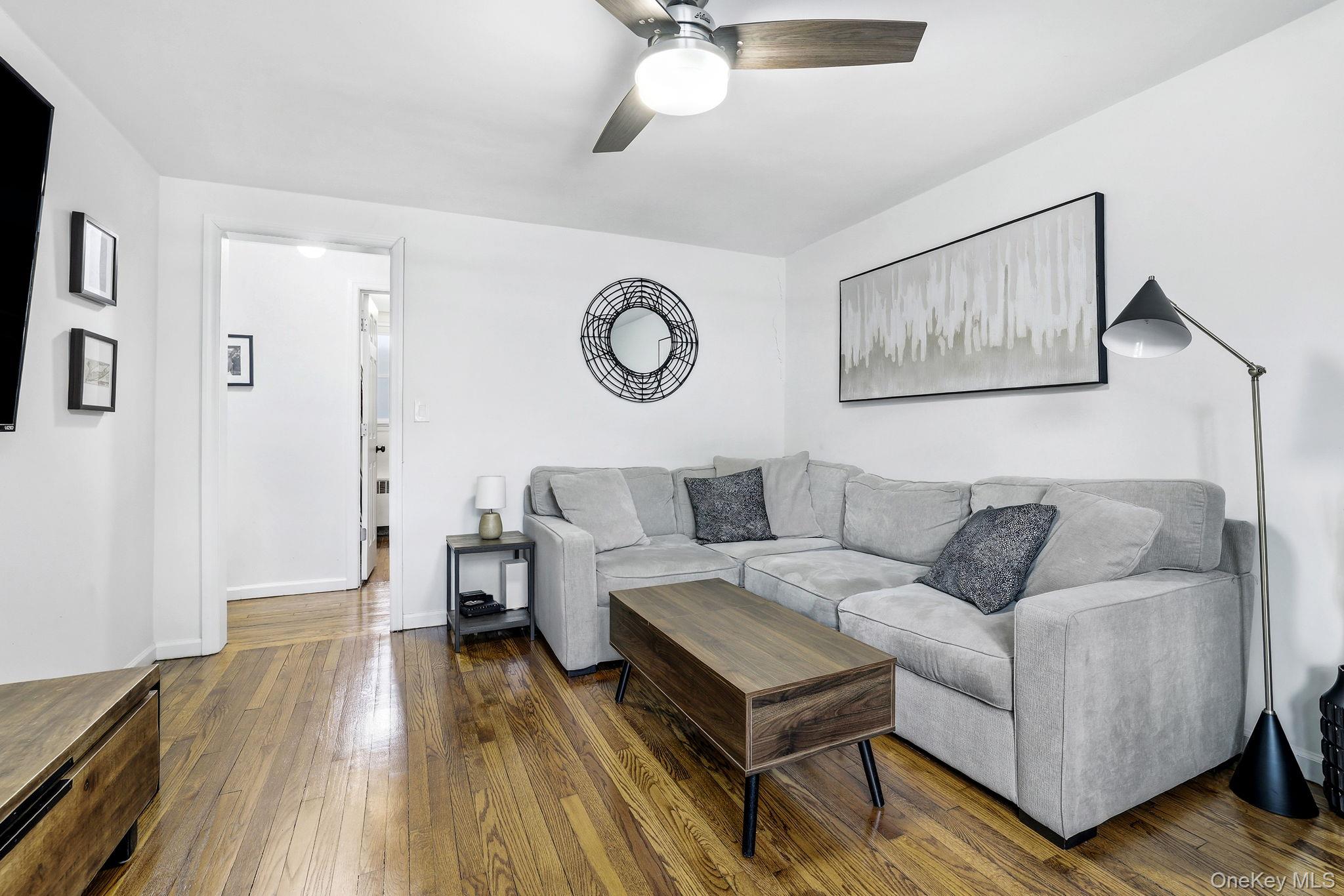 253 S Broadway 253 Property Photo 4