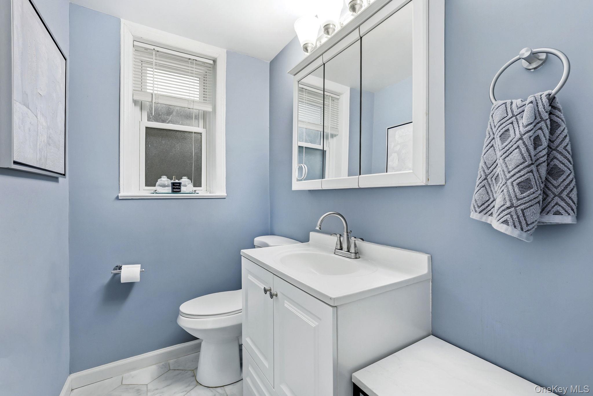 253 S Broadway 253 Property Photo 9