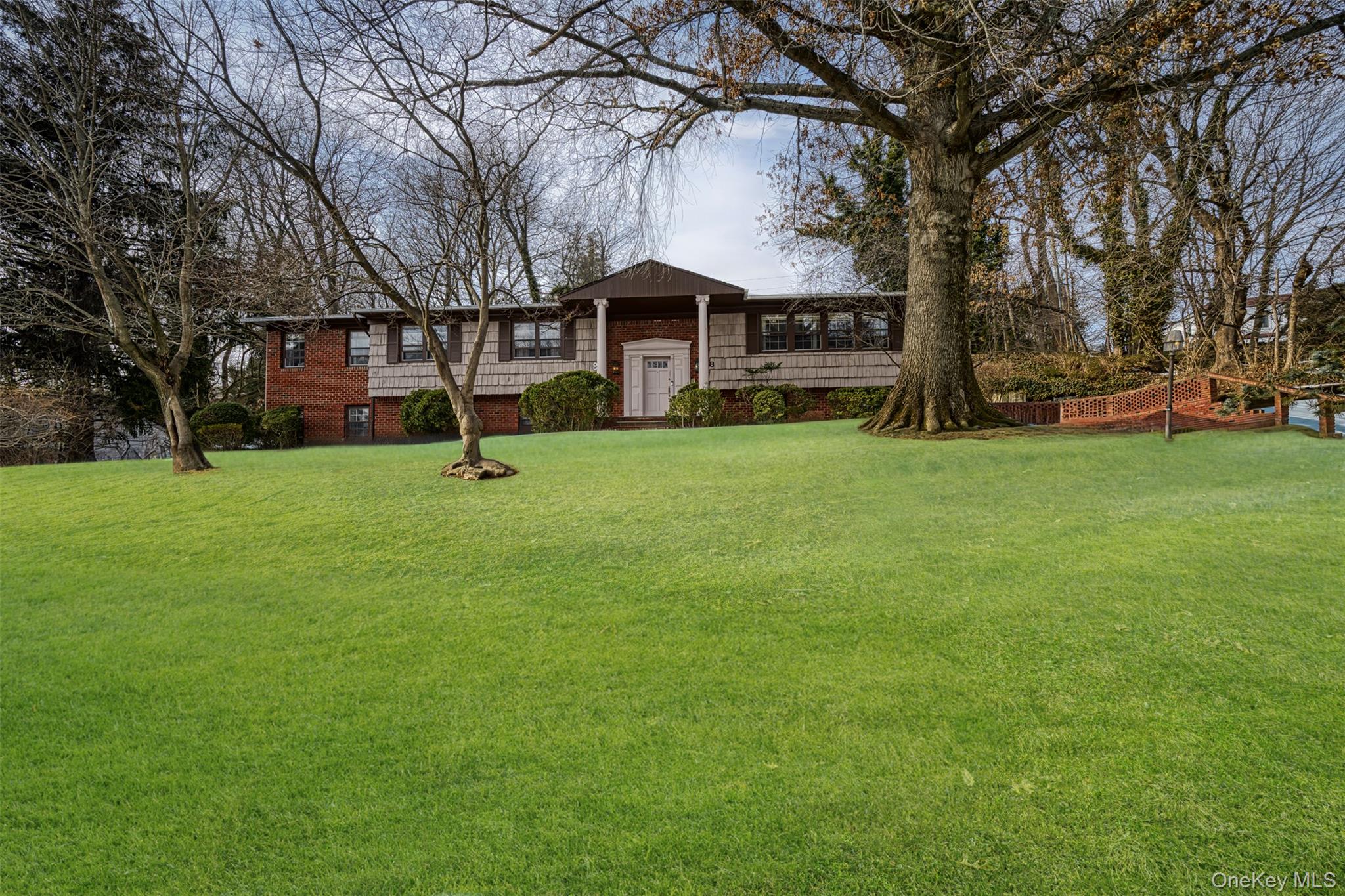 8 Pine Drive Property Photo 1