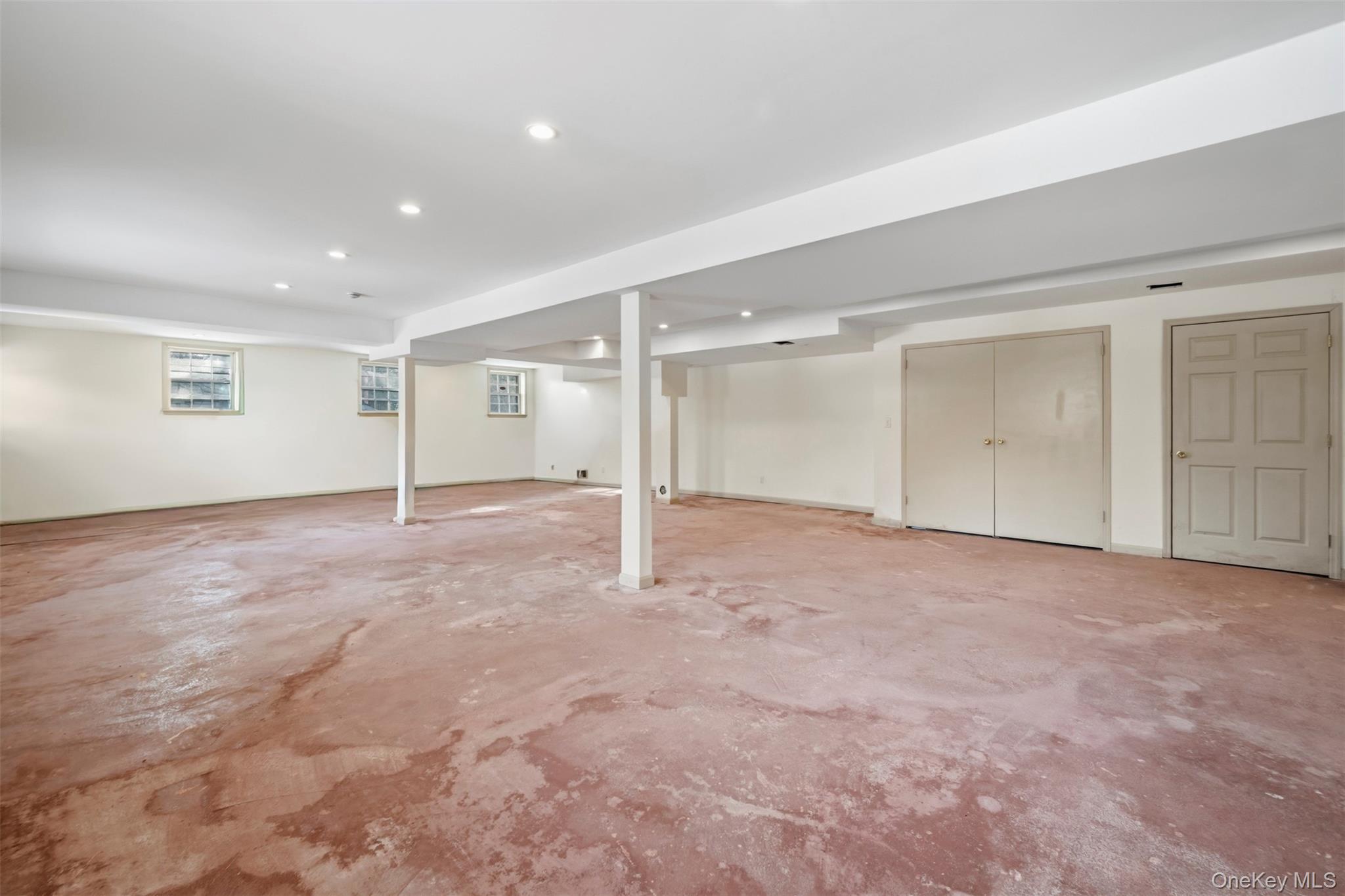 8 Pine Drive Property Photo 44