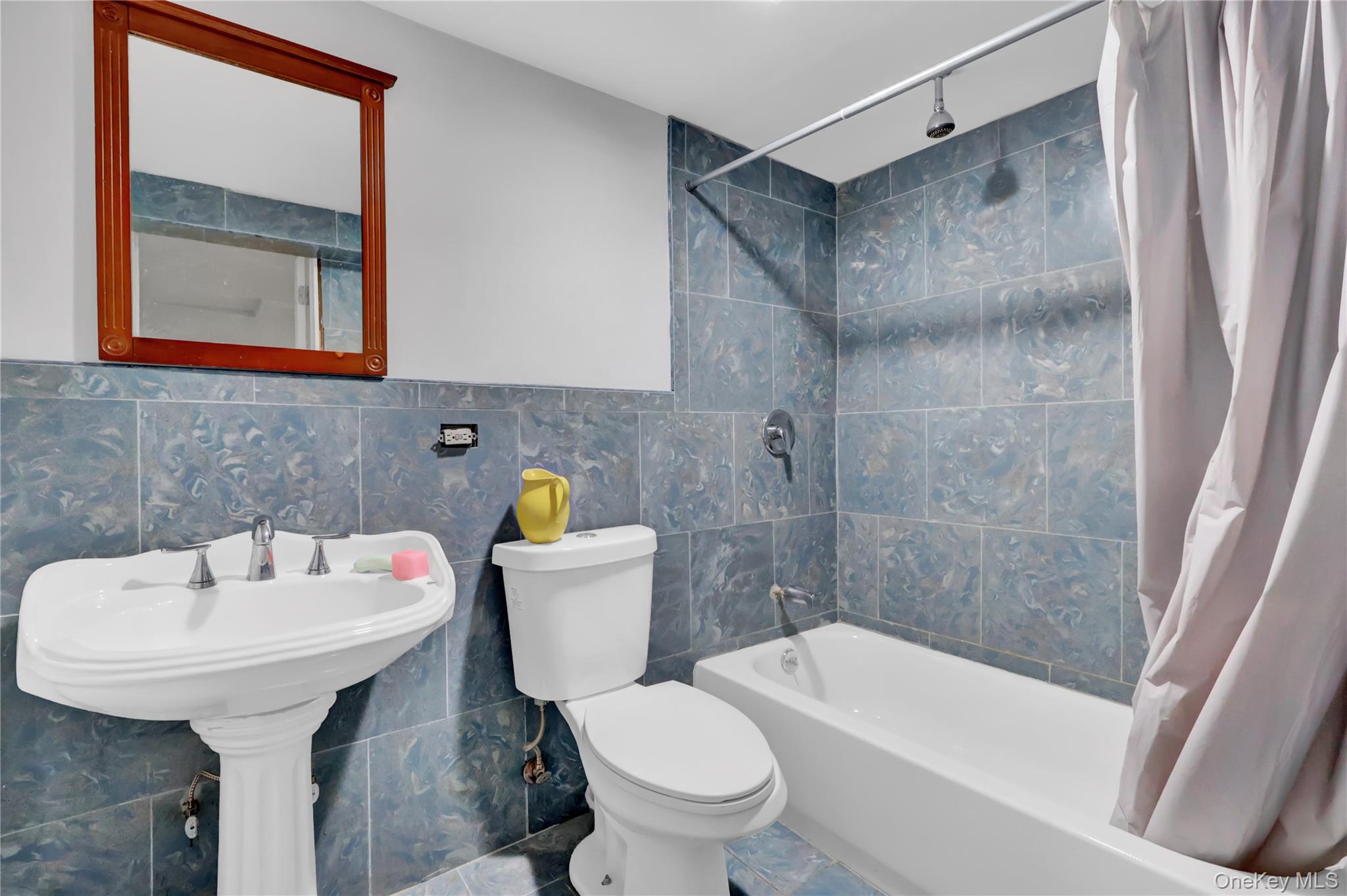 88-37 88th Street Property Photo 17