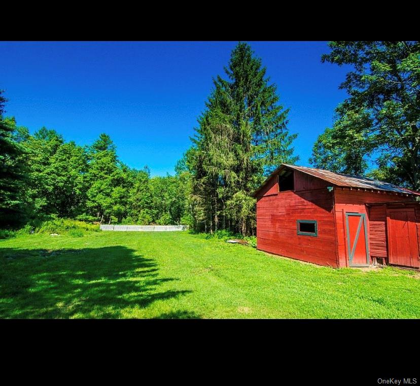 137 Summitville Road Property Photo 33