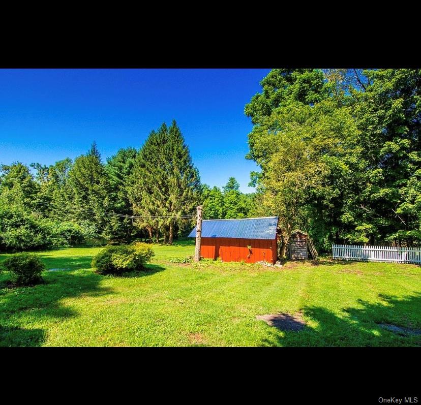 137 Summitville Road Property Photo 34