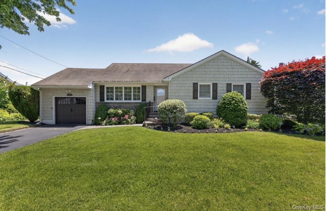 1468 Tyler Avenue Property Photo 1