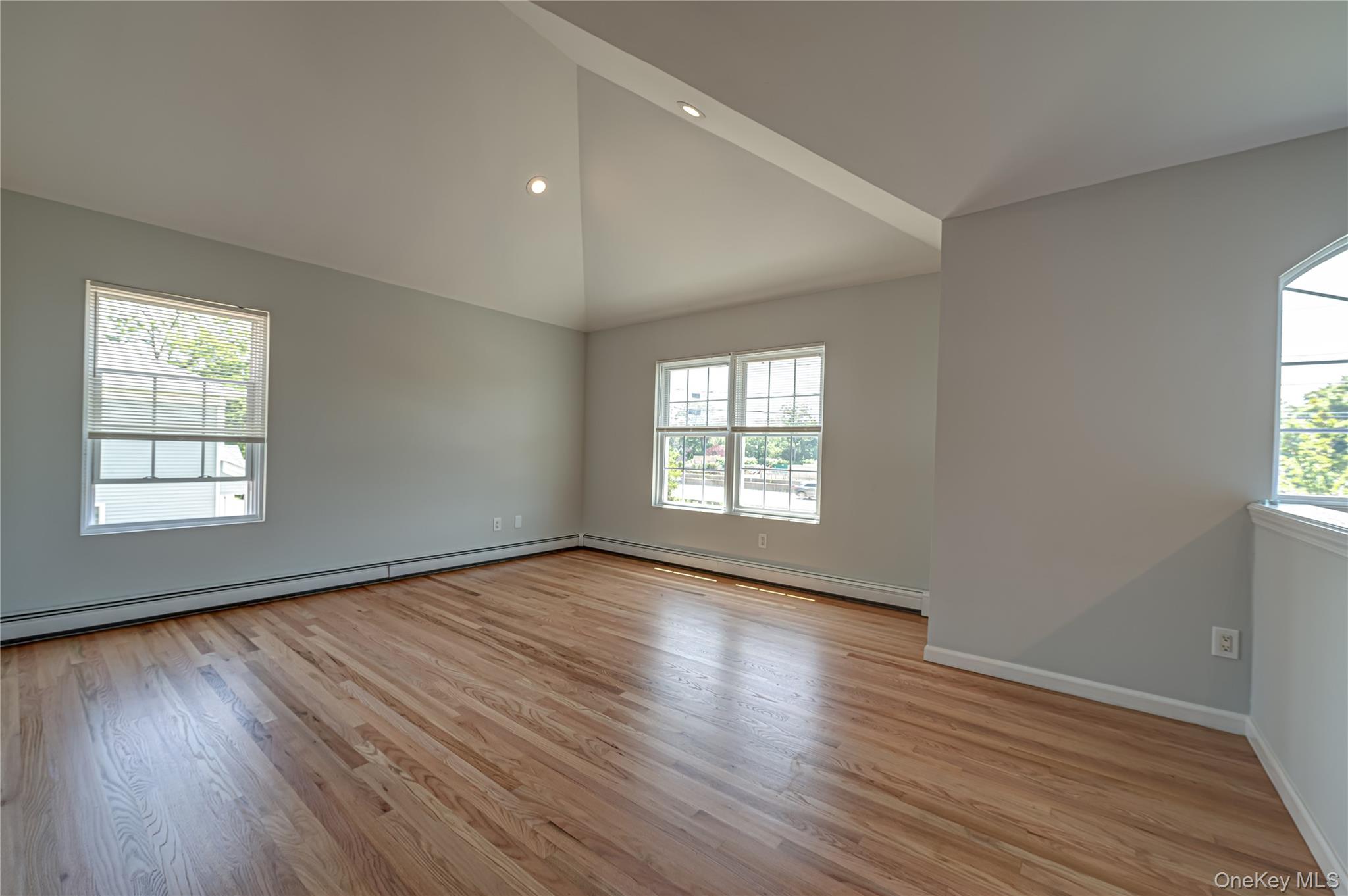 2163 Sunrise Highway Property Photo 10