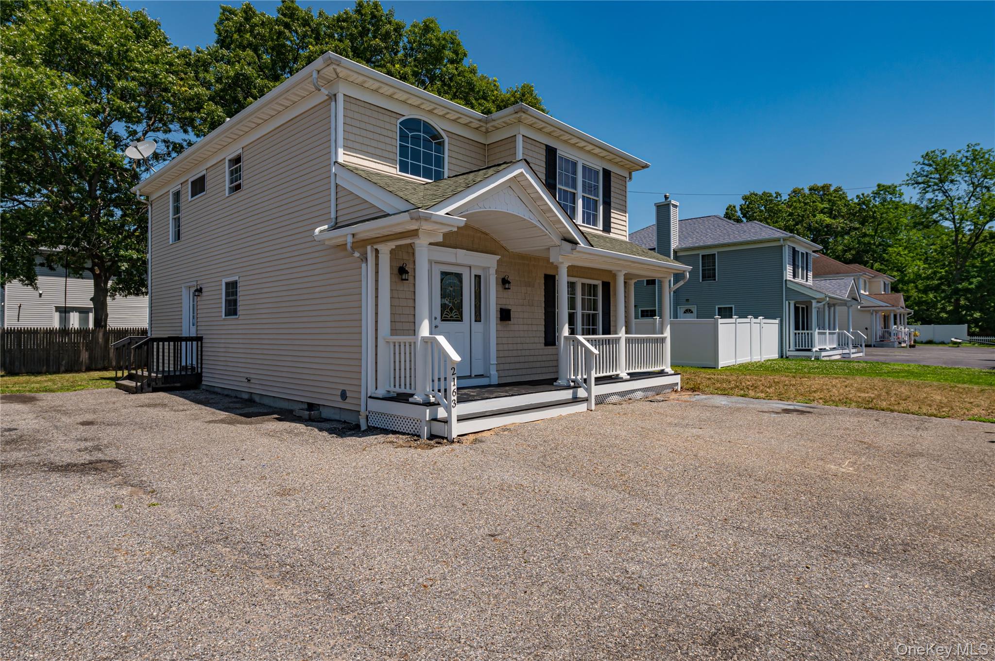2163 Sunrise Highway Property Photo 25