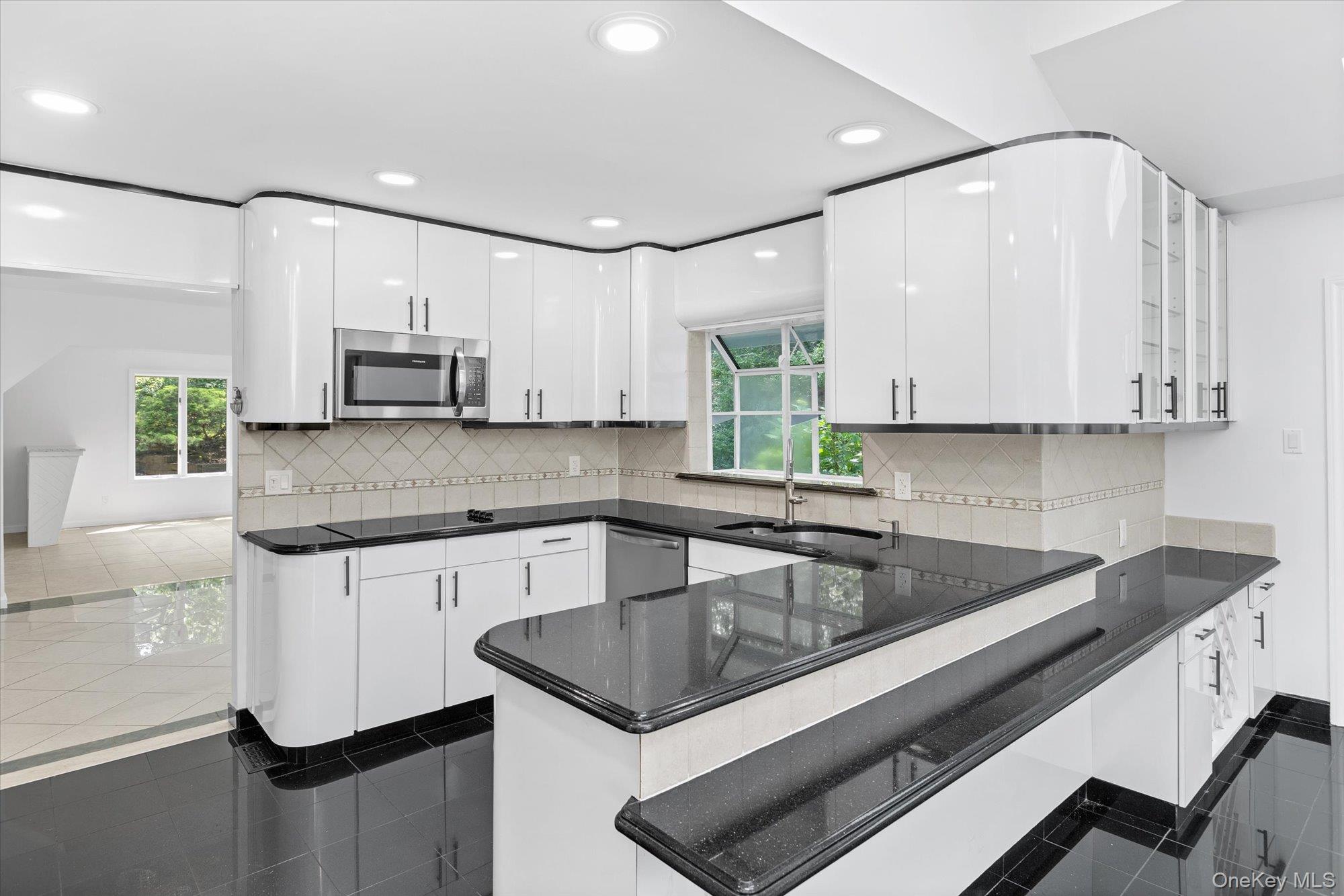 2 Westbourne Lane Property Photo 11