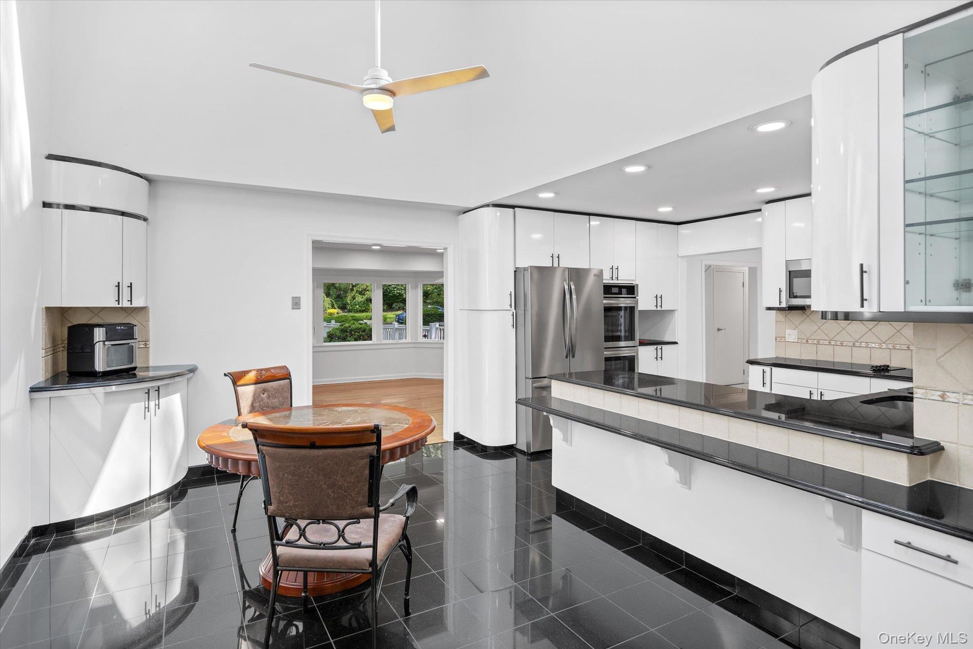 2 Westbourne Lane Property Photo 12