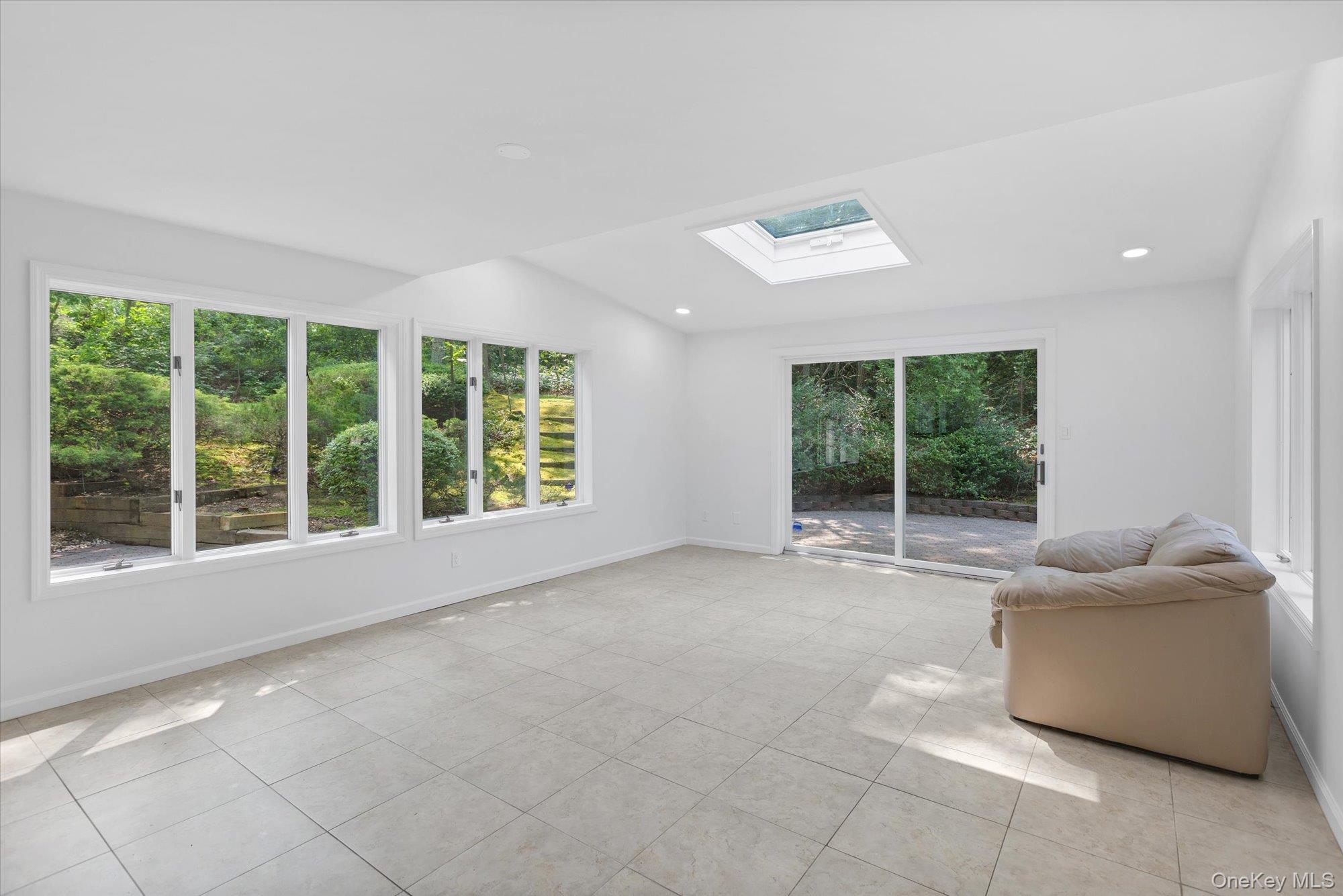 2 Westbourne Lane Property Photo 16