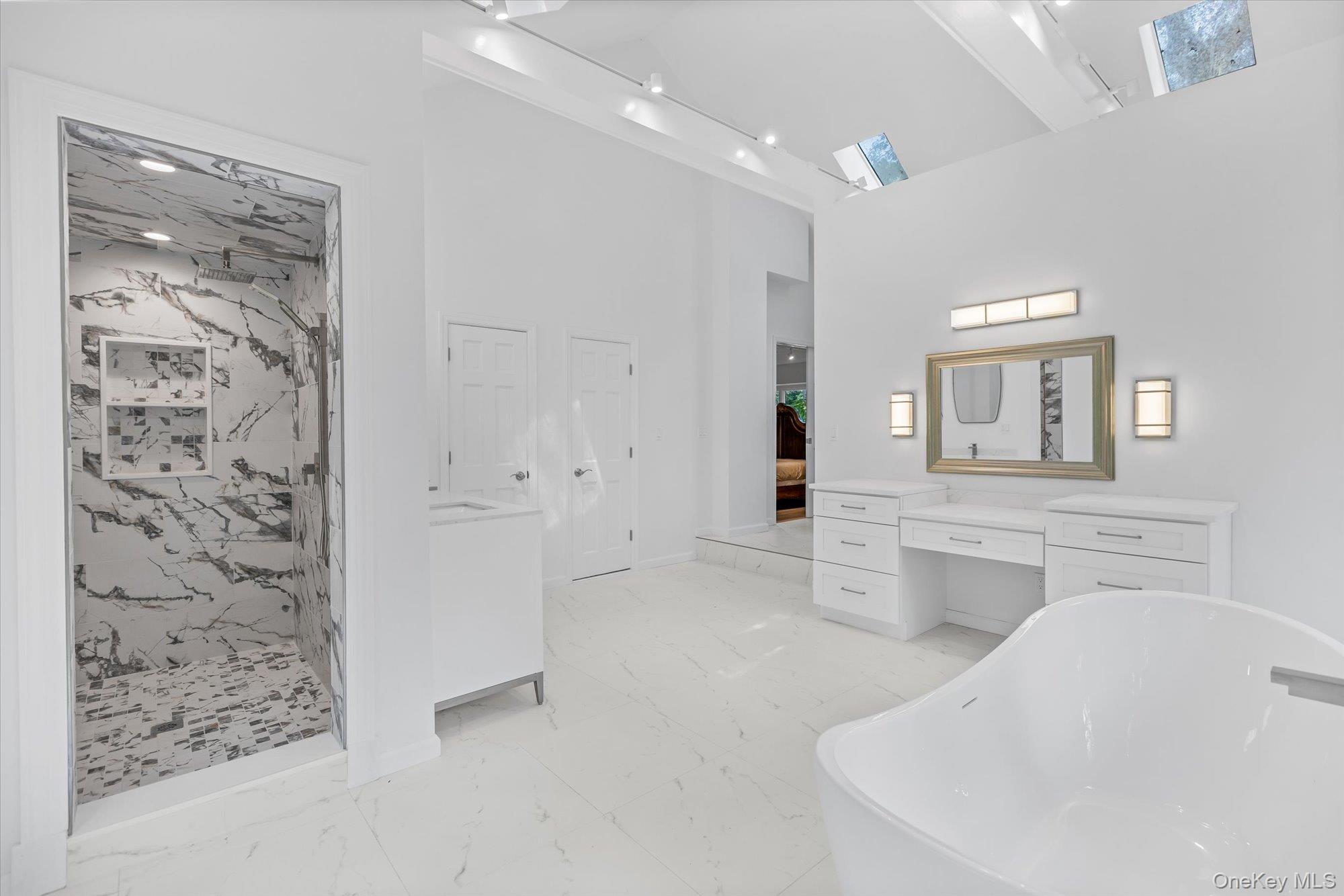 2 Westbourne Lane Property Photo 23