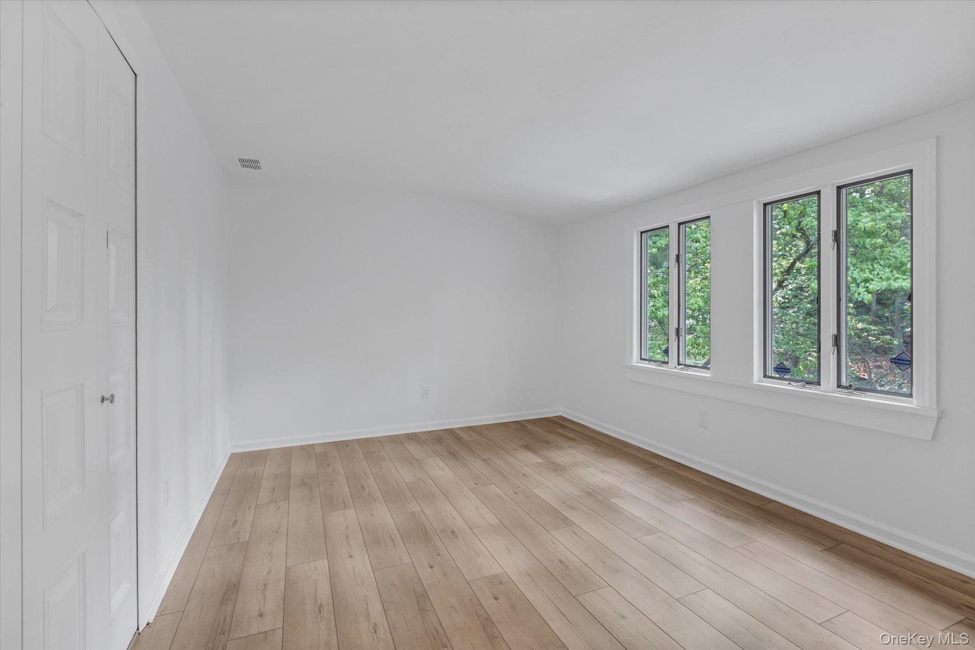 2 Westbourne Lane Property Photo 28