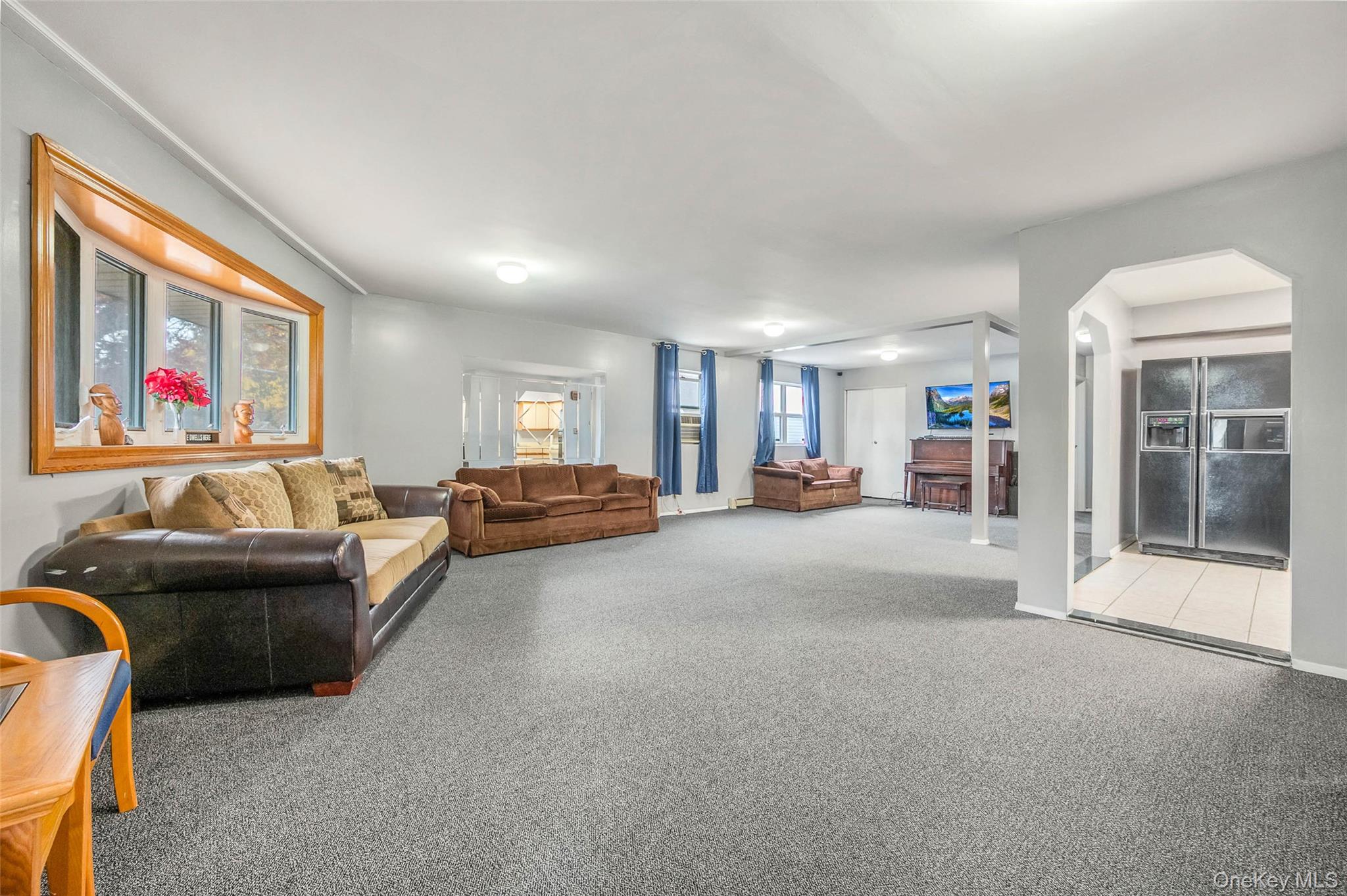 13214 Farmers Boulevard Property Photo 3
