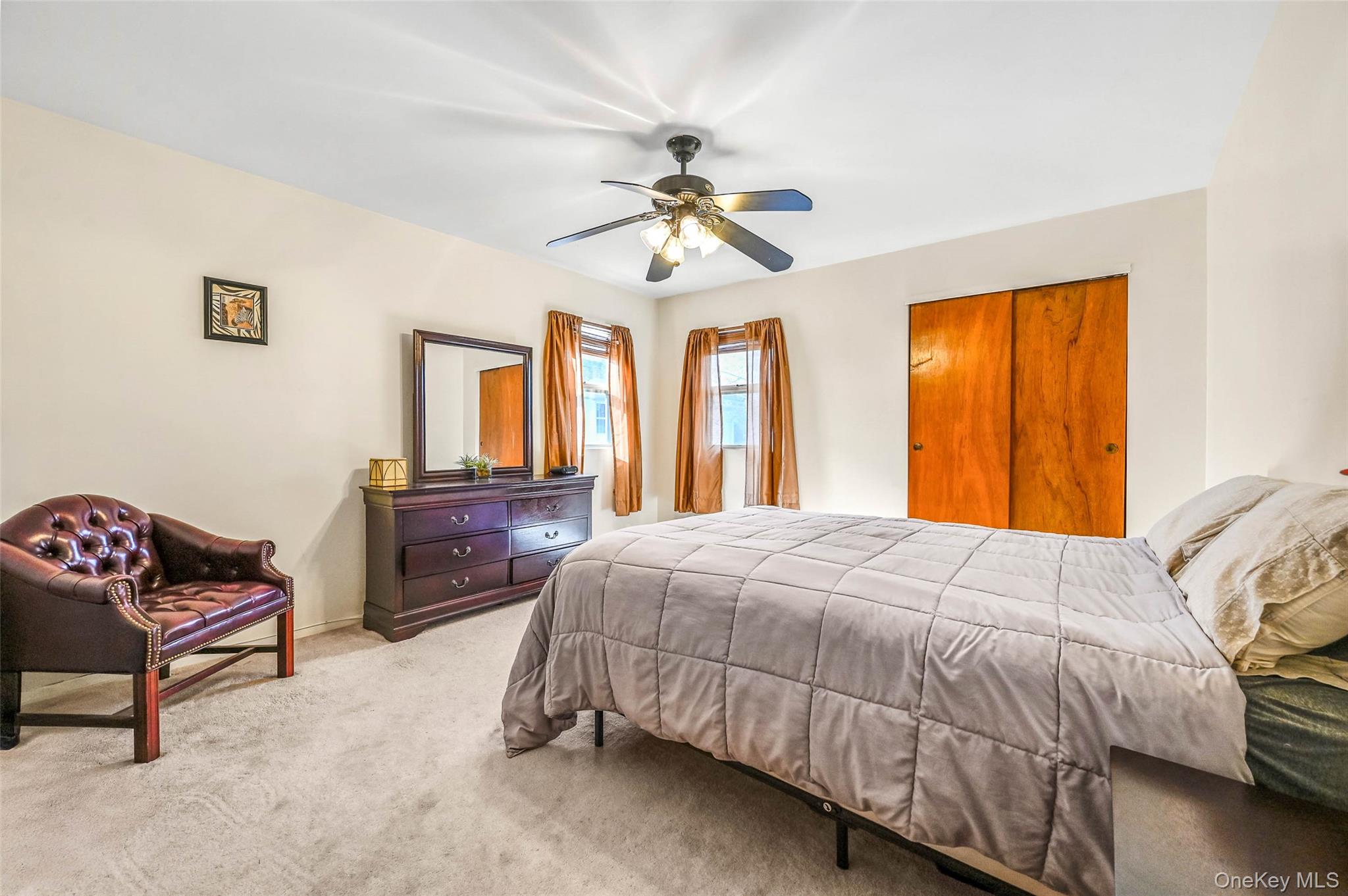 13214 Farmers Boulevard Property Photo 15