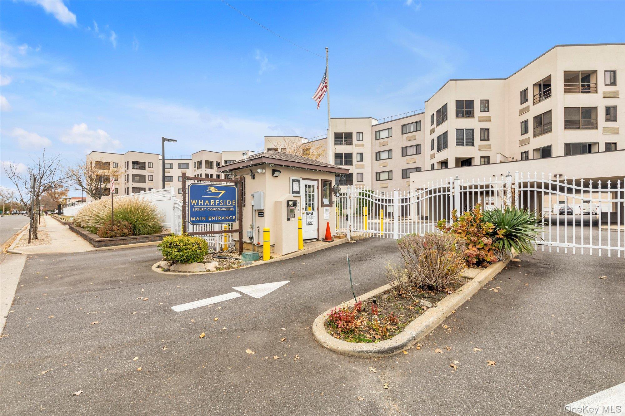 725 Miller Avenue 106 Property Photo 1