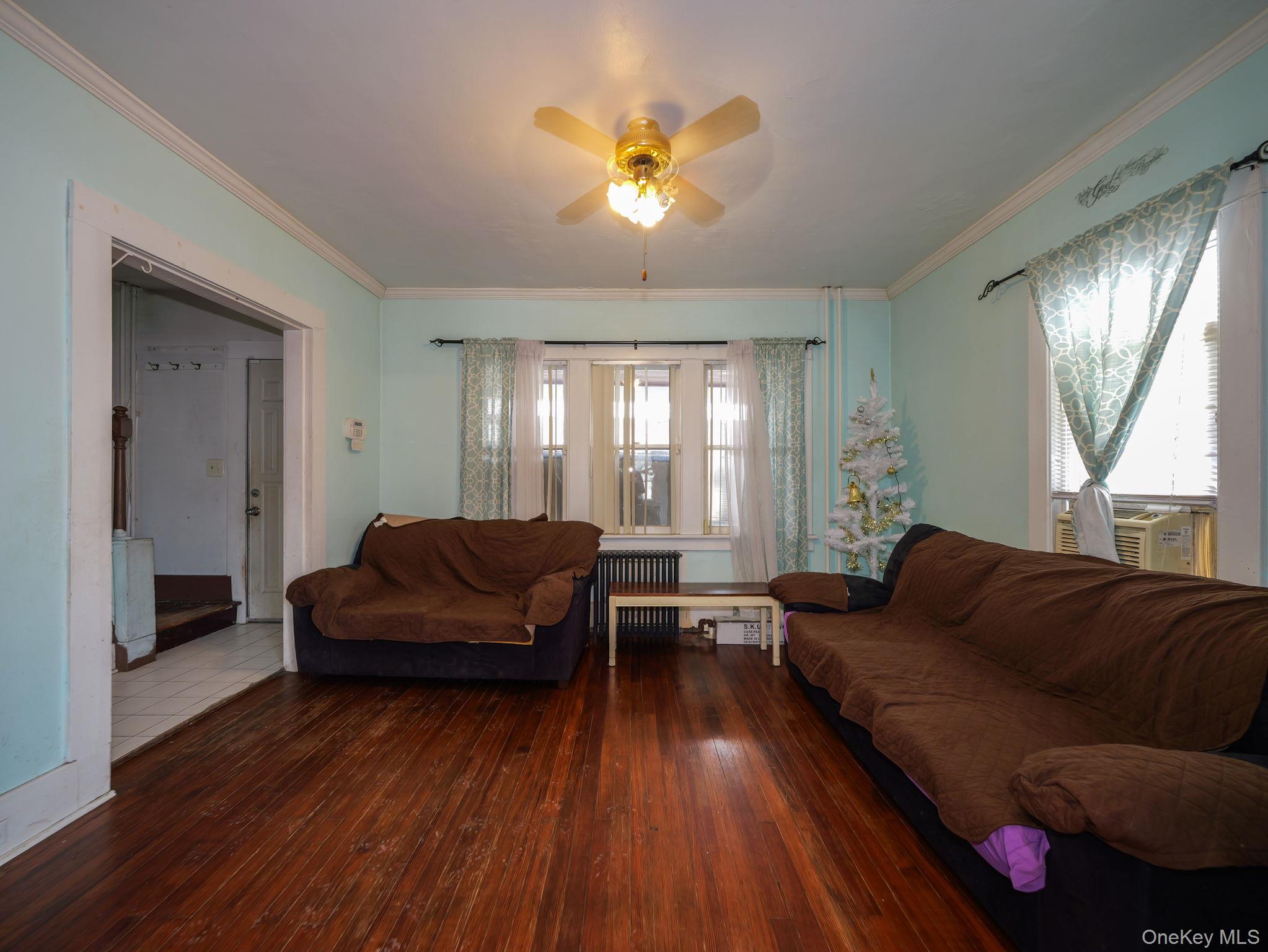 809 South Street Property Photo 8