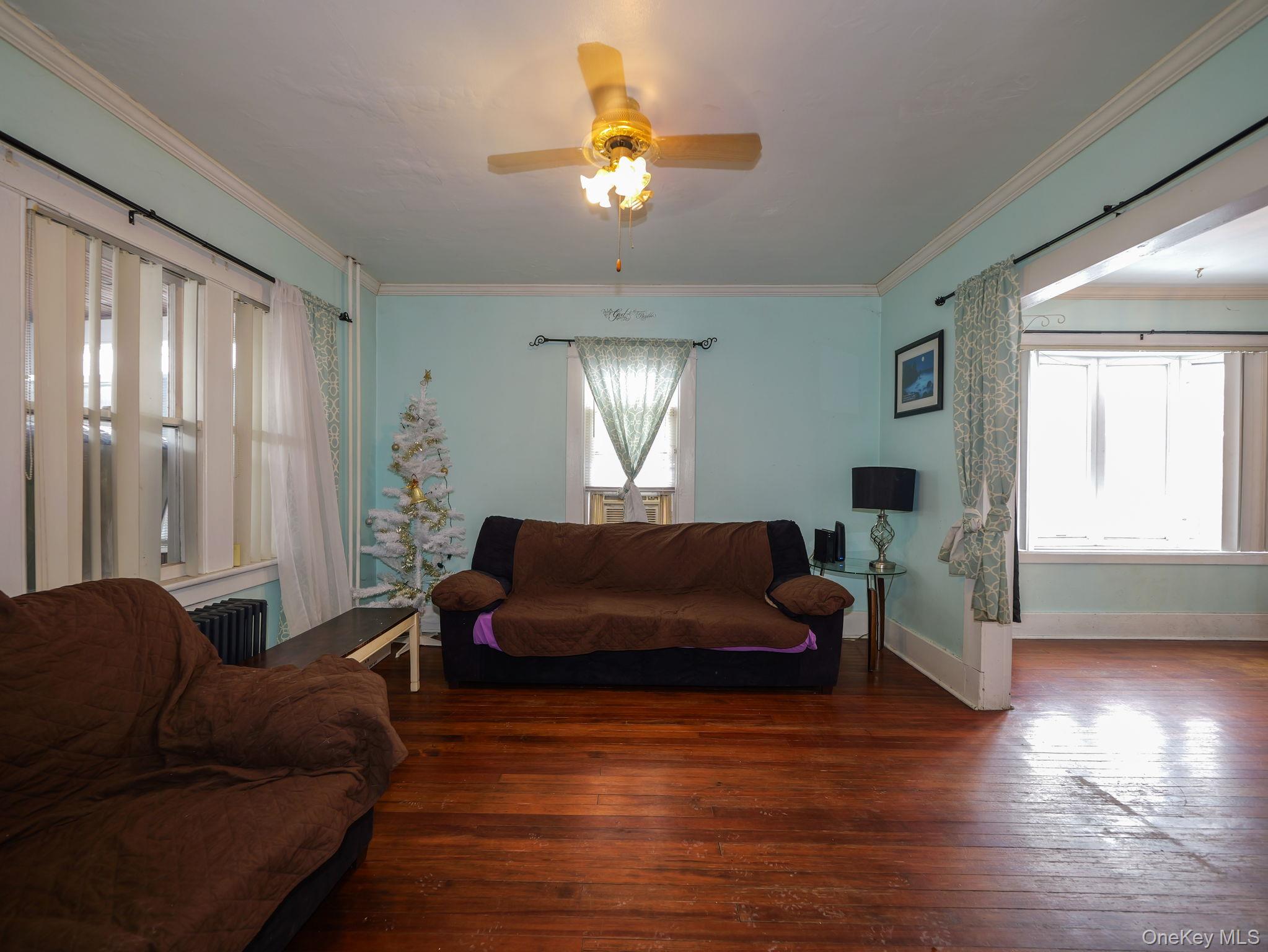 809 South Street Property Photo 10
