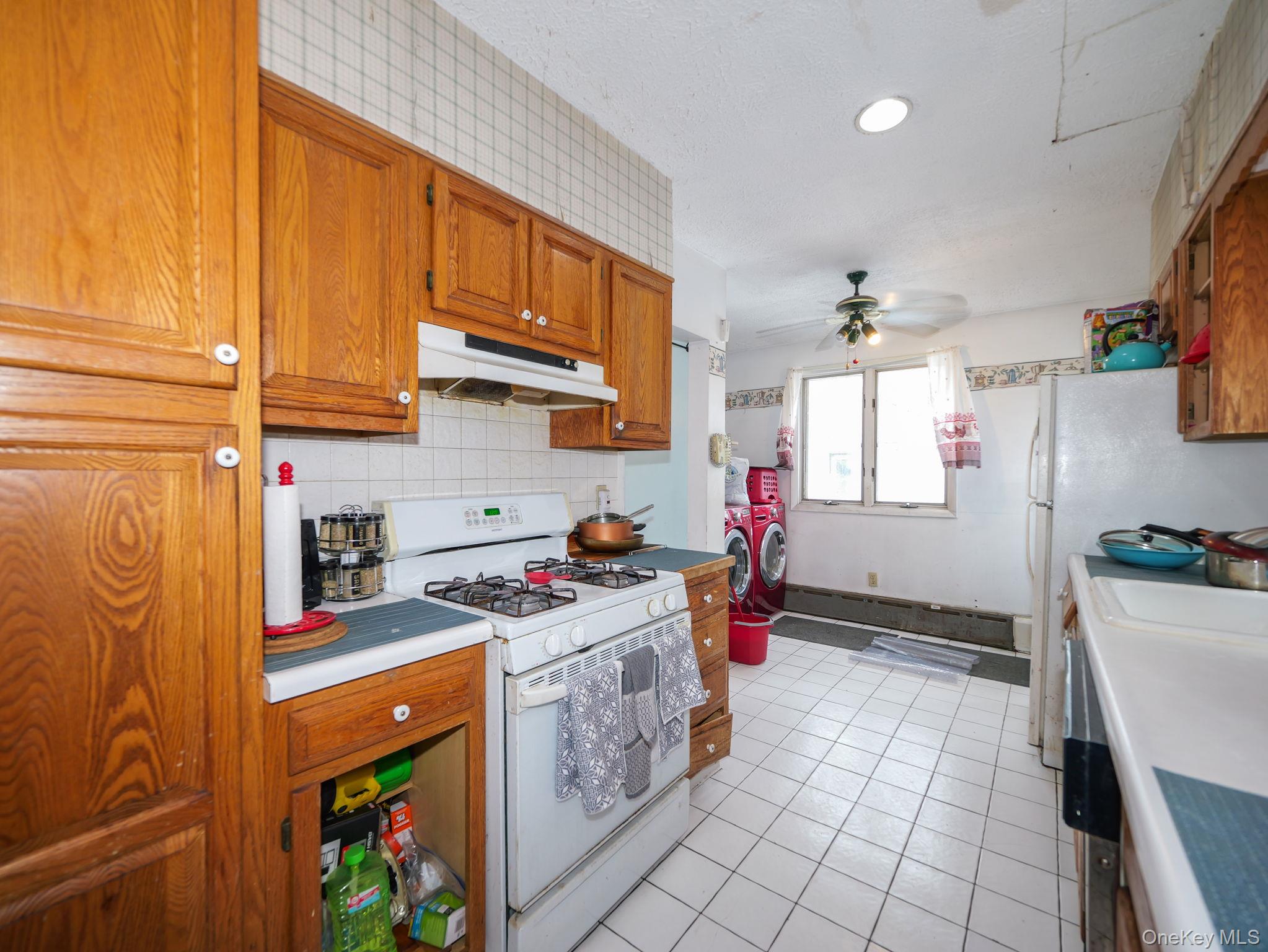 809 South Street Property Photo 19