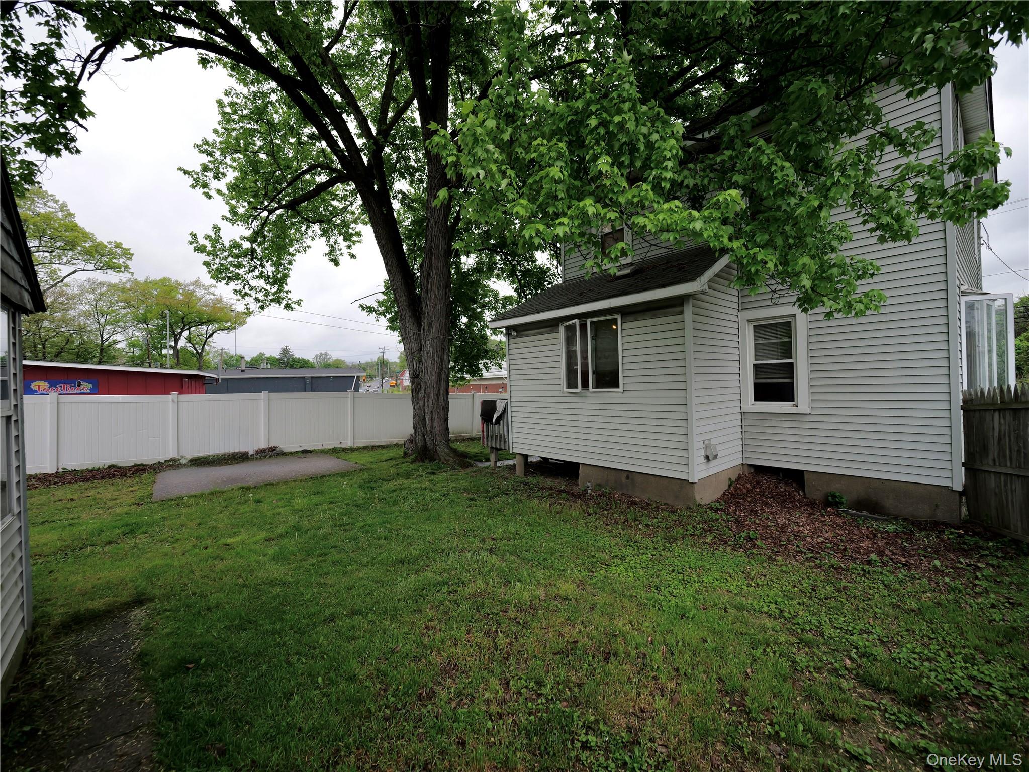 809 South Street Property Photo 41