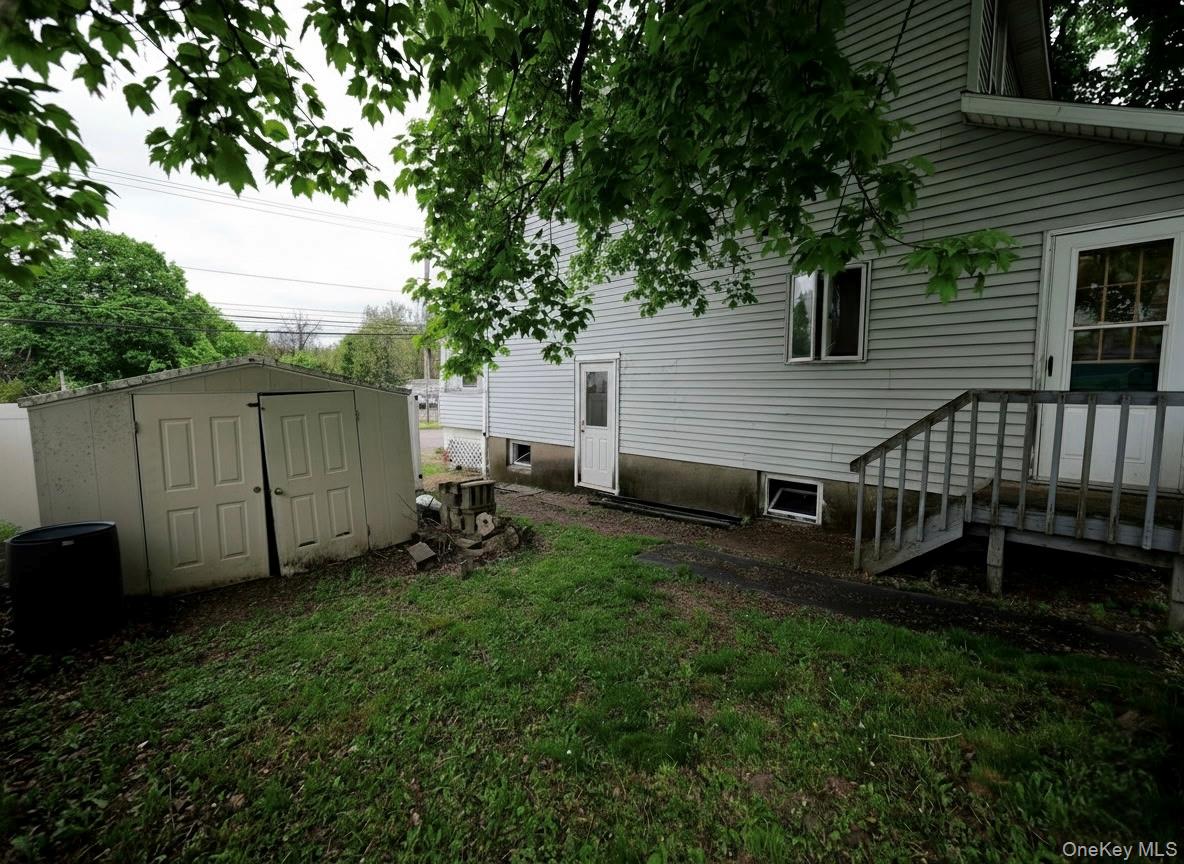 809 South Street Property Photo 43