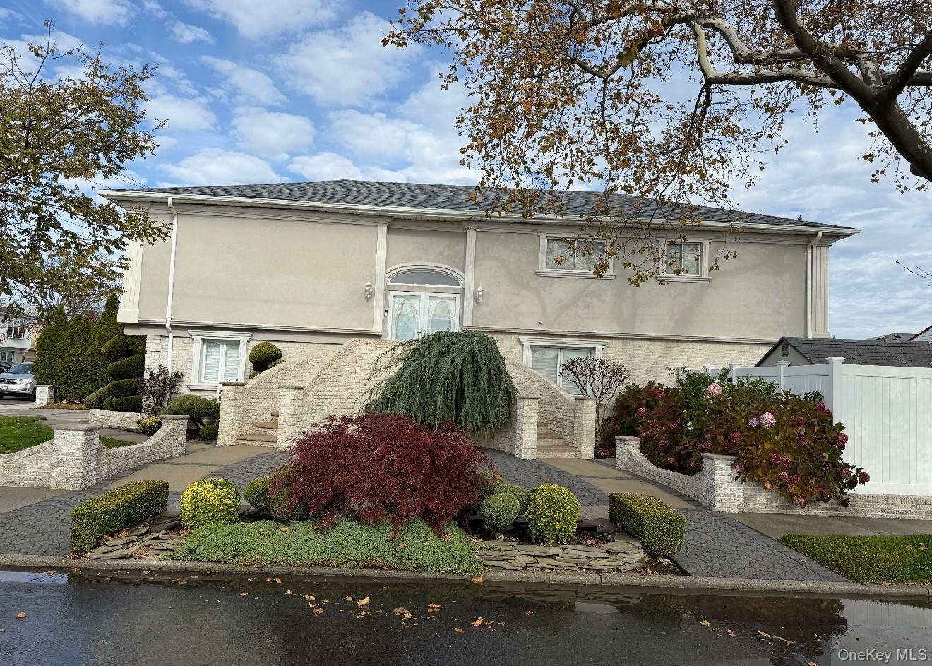 160-51 80th Street Property Photo 1