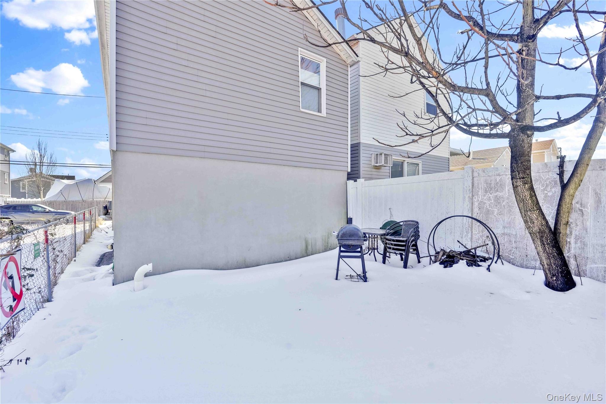 99-71 164th Avenue Property Photo 16