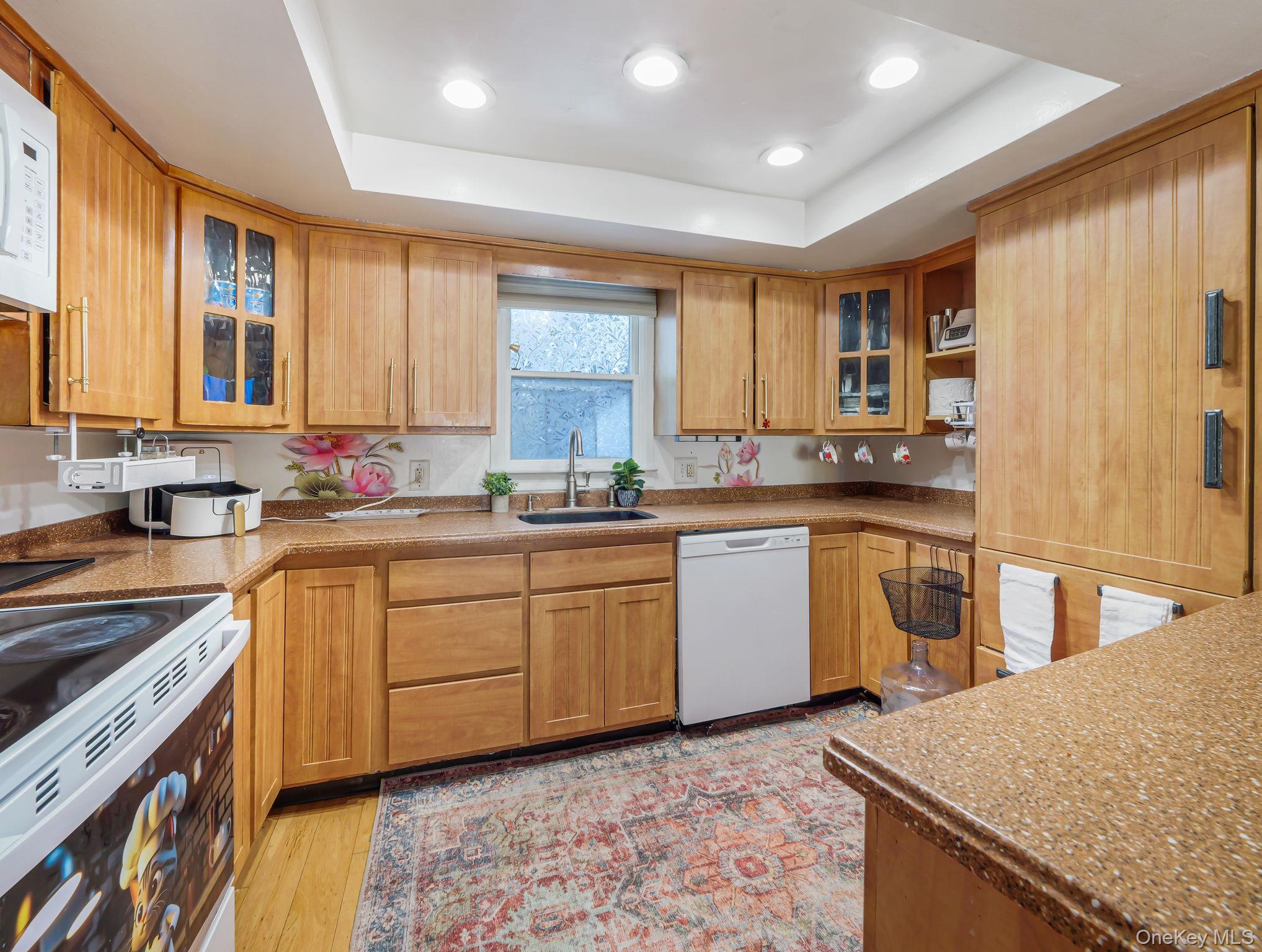 4 Lambros Drive Property Photo 11