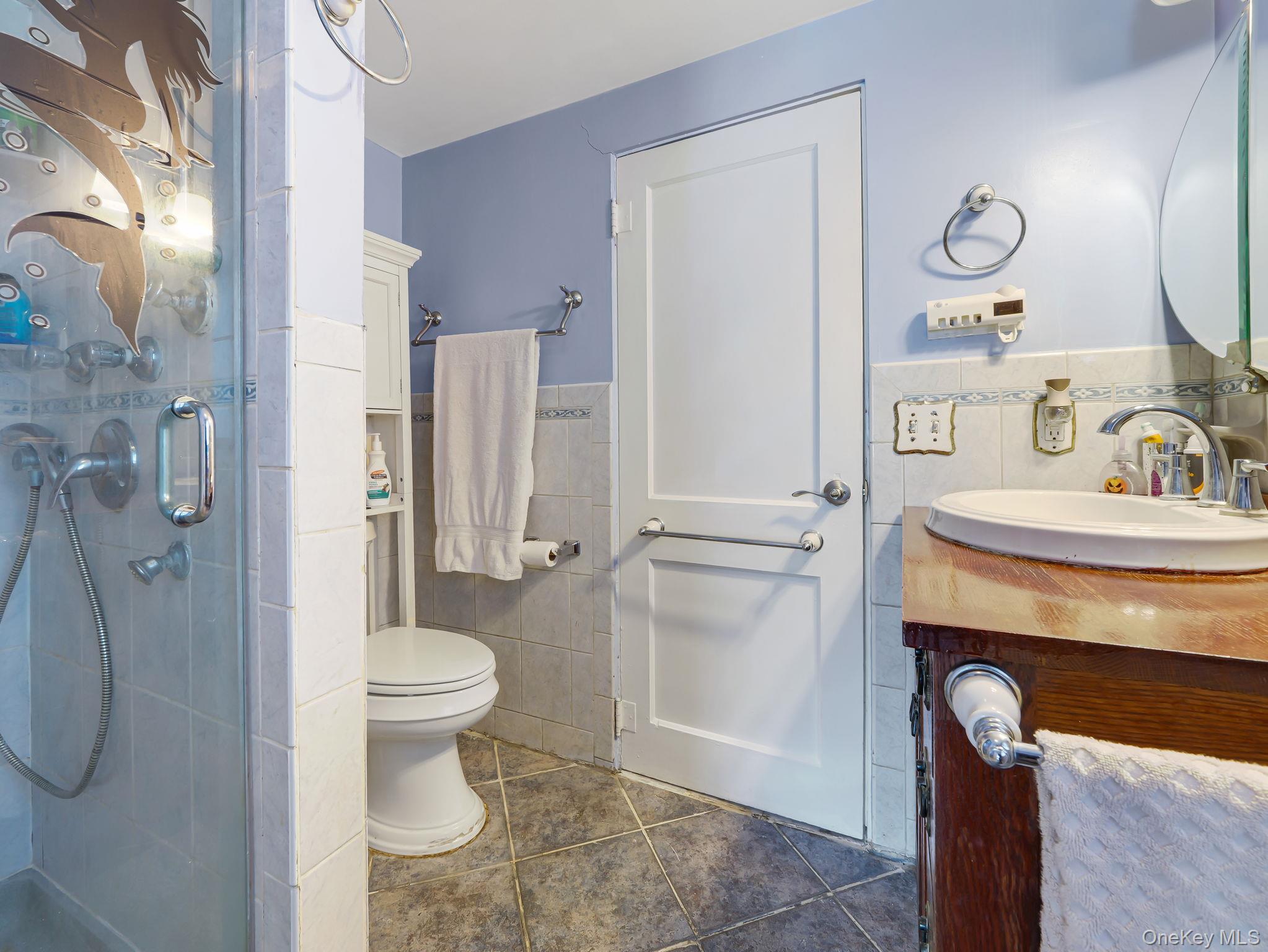 4 Lambros Drive Property Photo 20