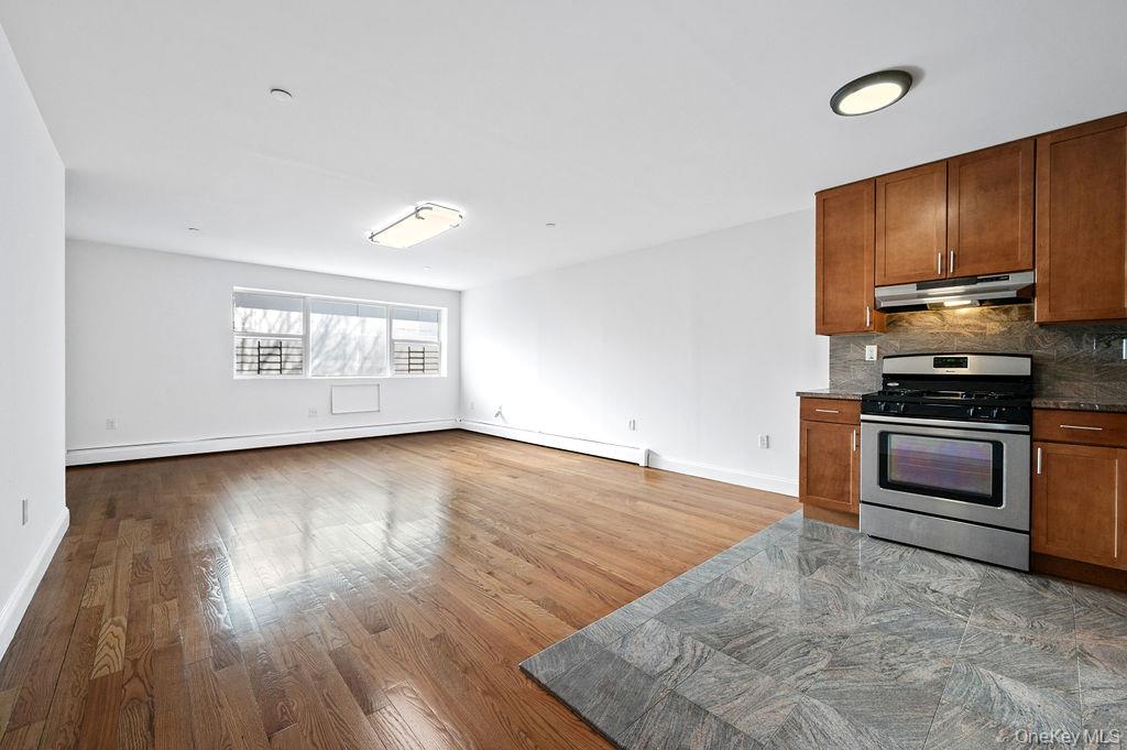 13909 34th Avenue Property Photo 6