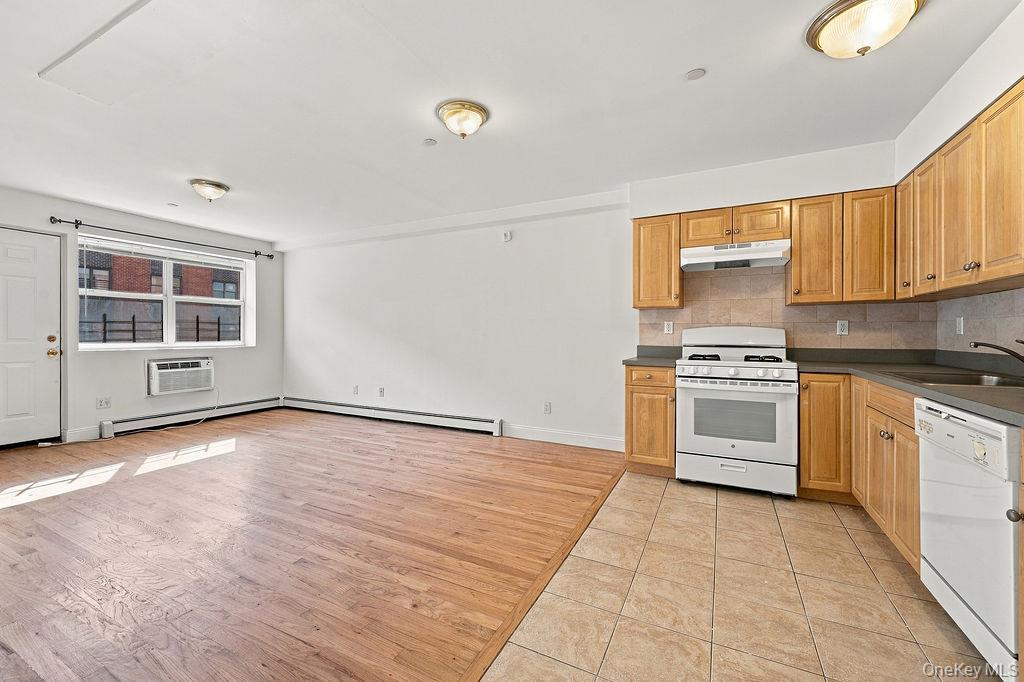 13909 34th Avenue Property Photo 16