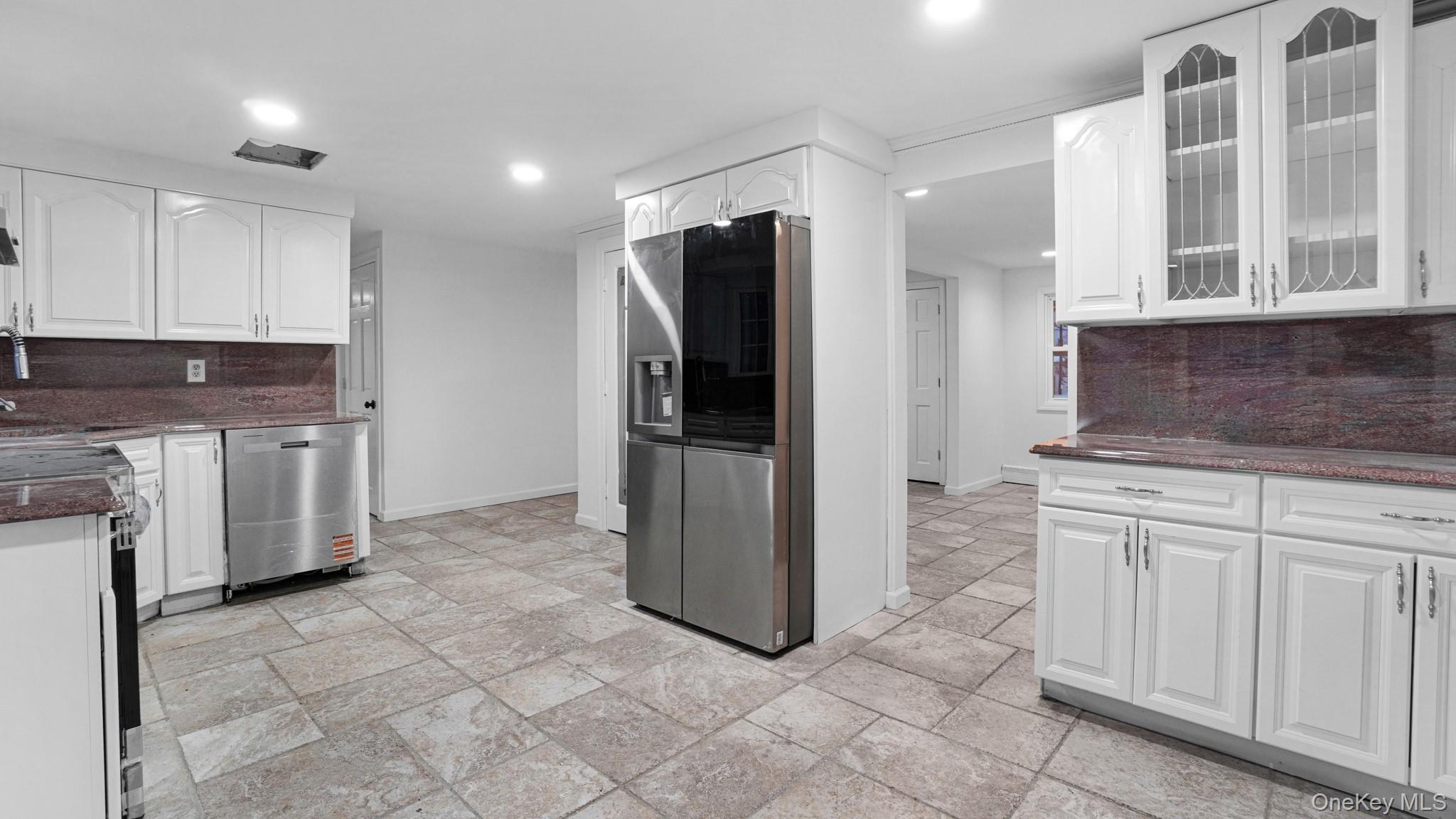 35 John Street Property Photo 7