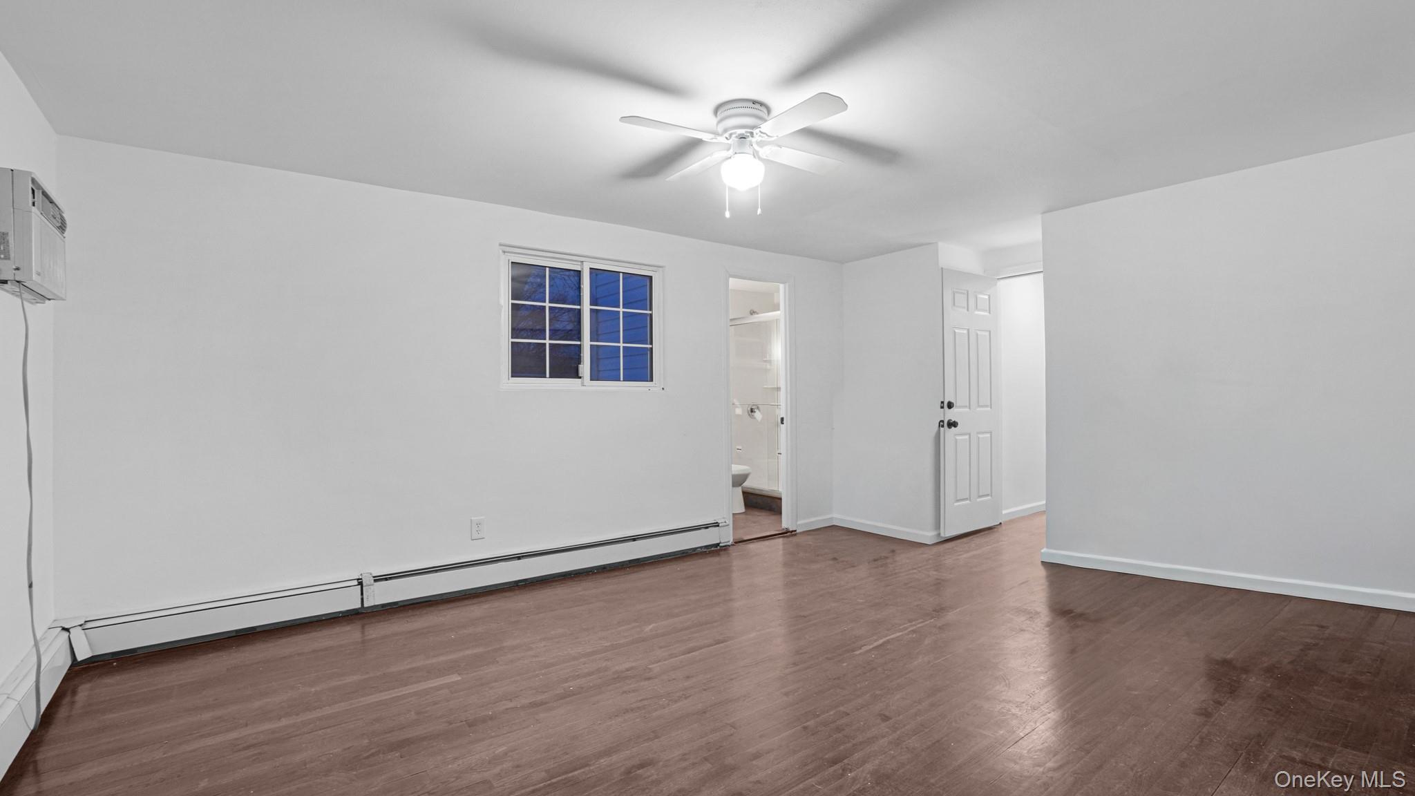 35 John Street Property Photo 10