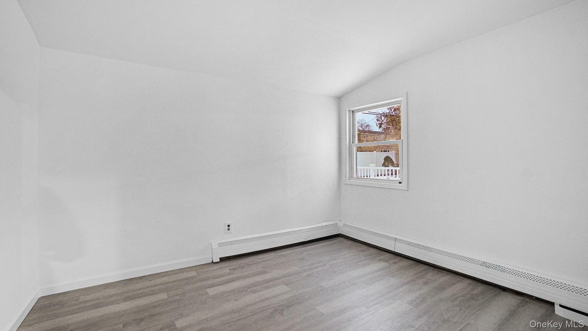 35 John Street Property Photo 14