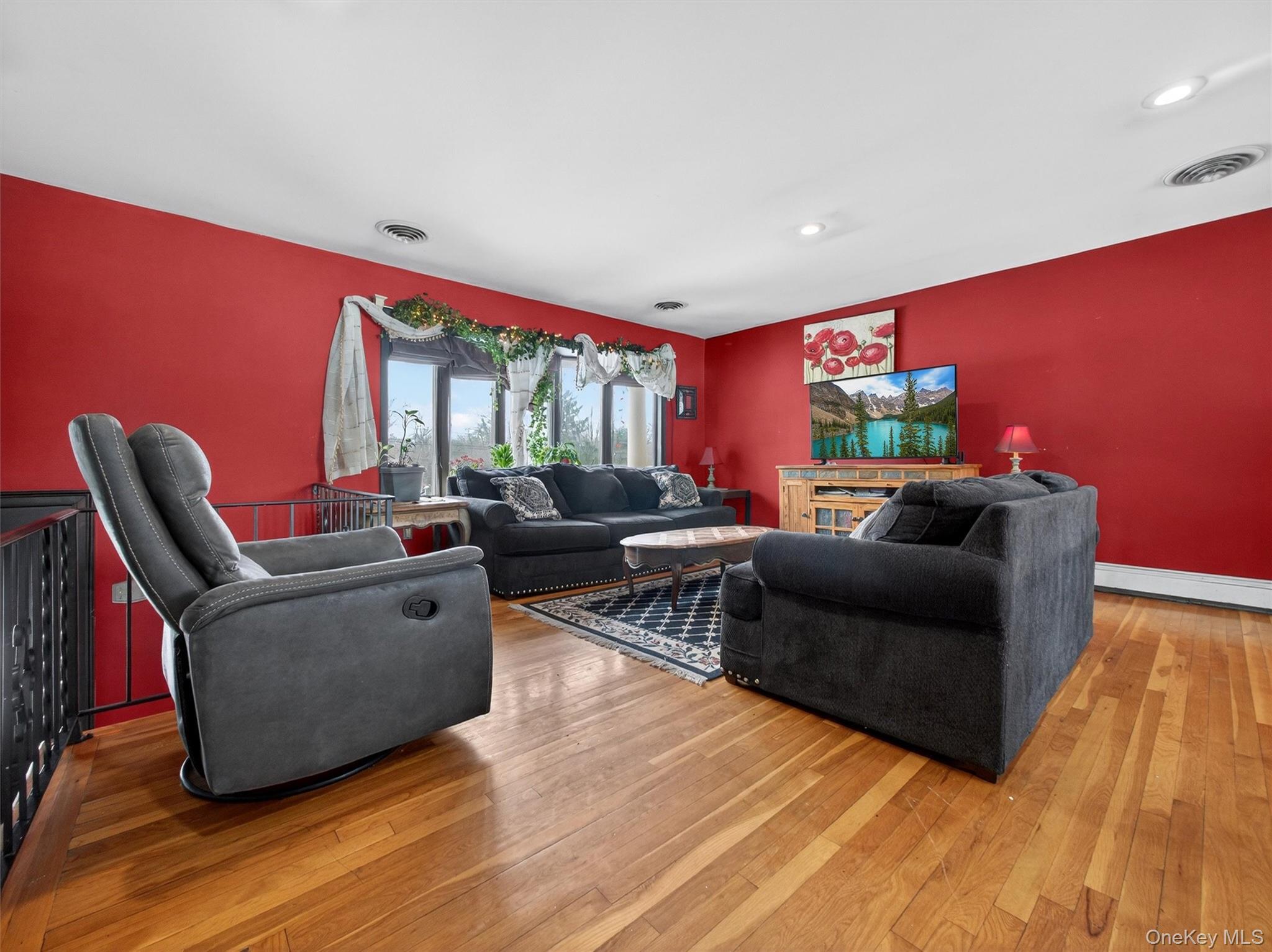 54 Blauvelt Road Property Photo 3